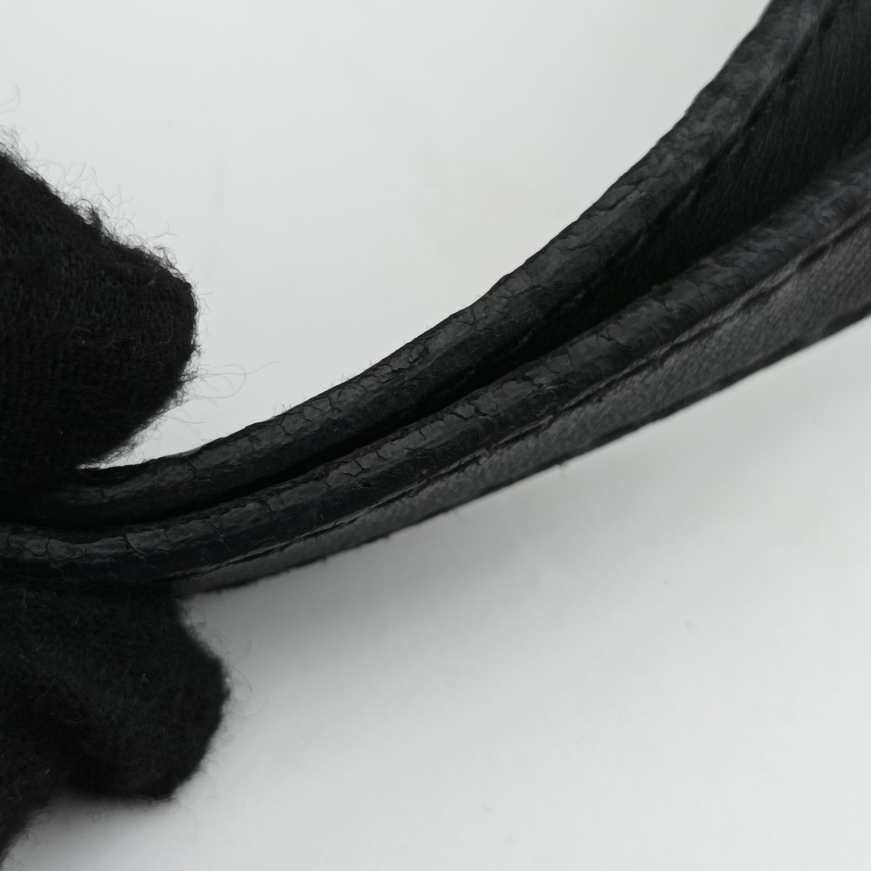 Vintage Gucci Horsebit pattern studs Black Leather 286304 handbag | stylenewstar