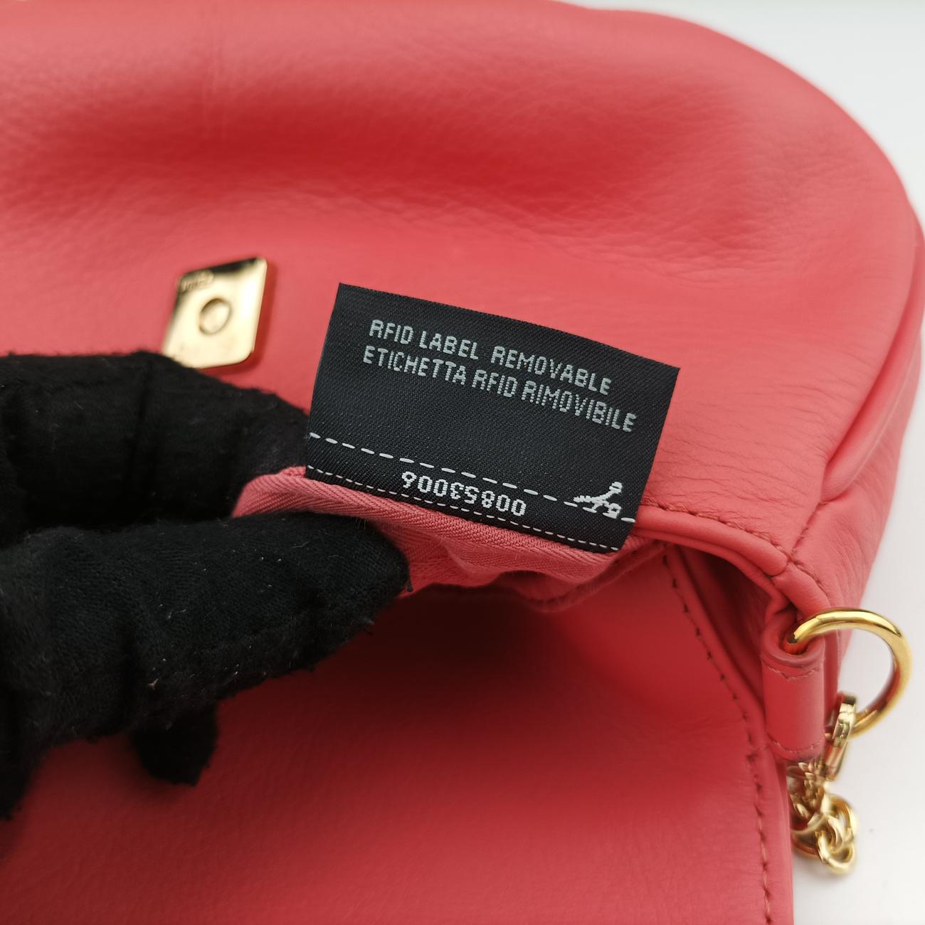 Secondhand Fendi Fendista Pochette Pink Leather 8MO276 shoulderbag | stylenewstar