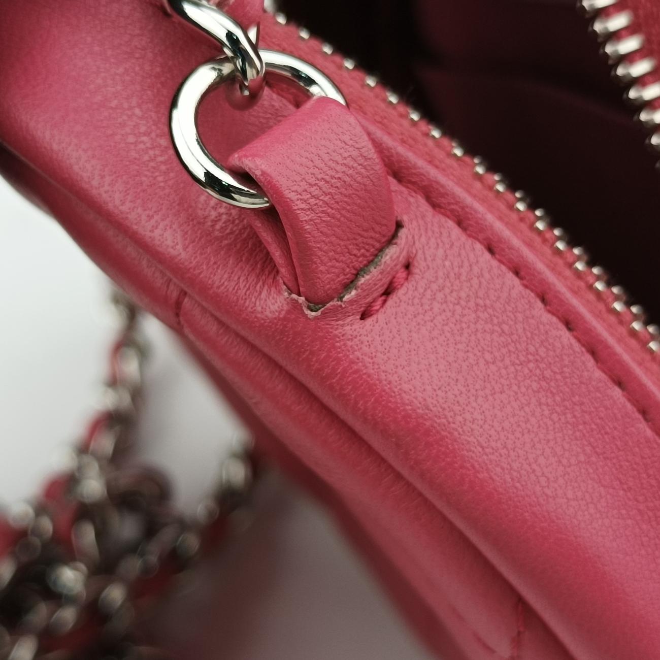 Pre-owned Chanel Matelasse Round Pink Lambskin A70657 shoulderbag | stylenewstar