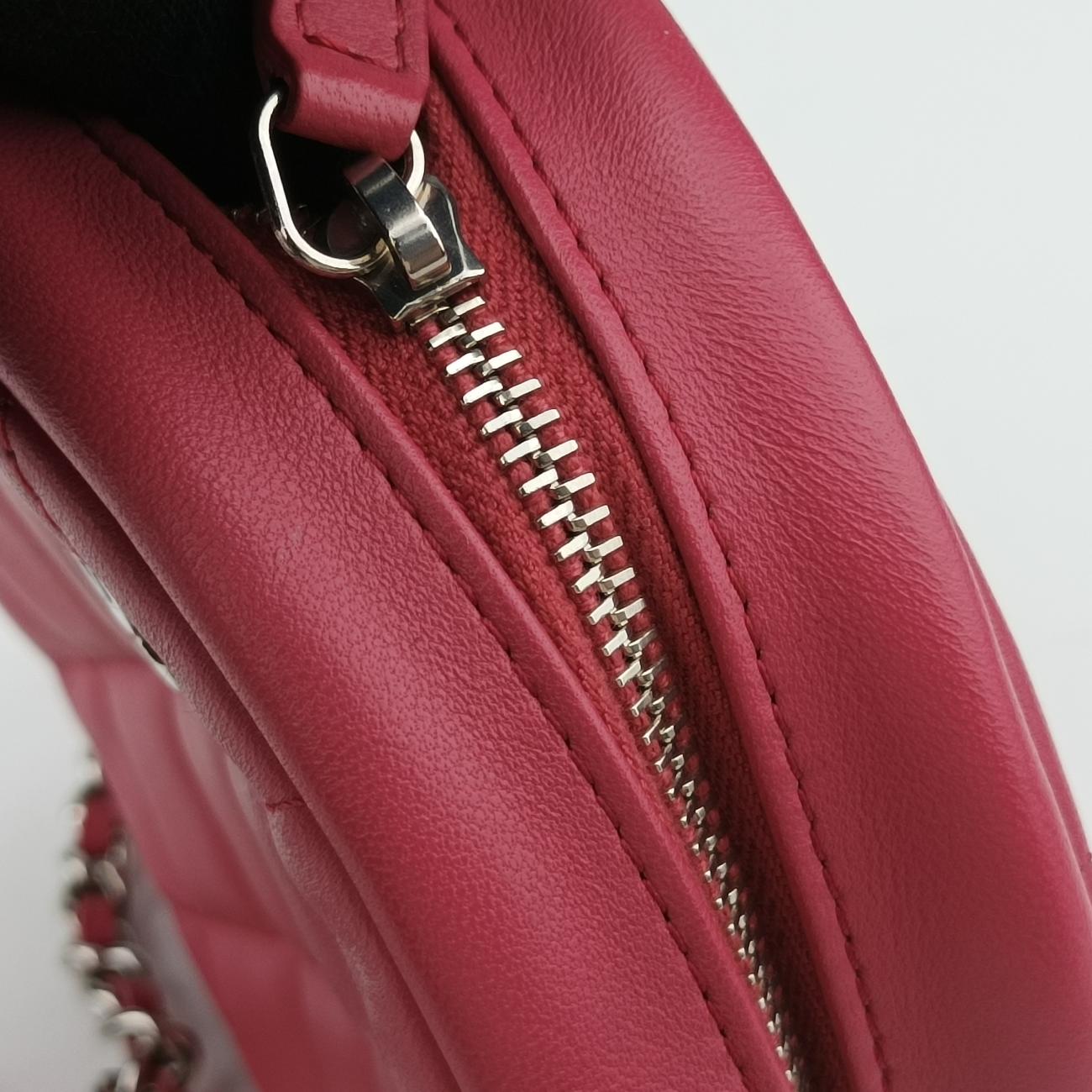 Pre-owned Chanel Matelasse Round Pink Lambskin A70657 shoulderbag | stylenewstar