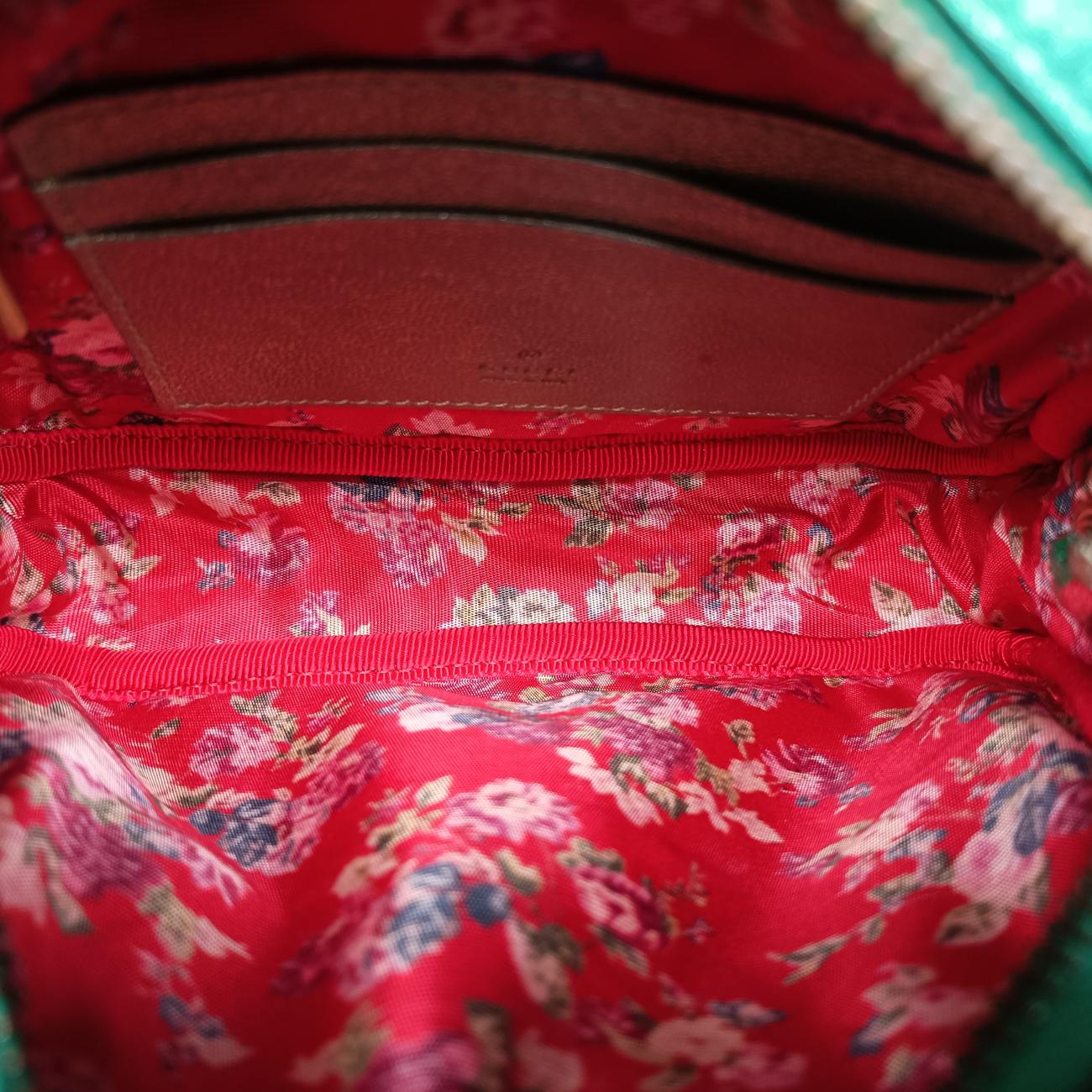 Pre-owned Gucci Laminate Red×Green Leather 534951 shoulderbag | stylenewstar