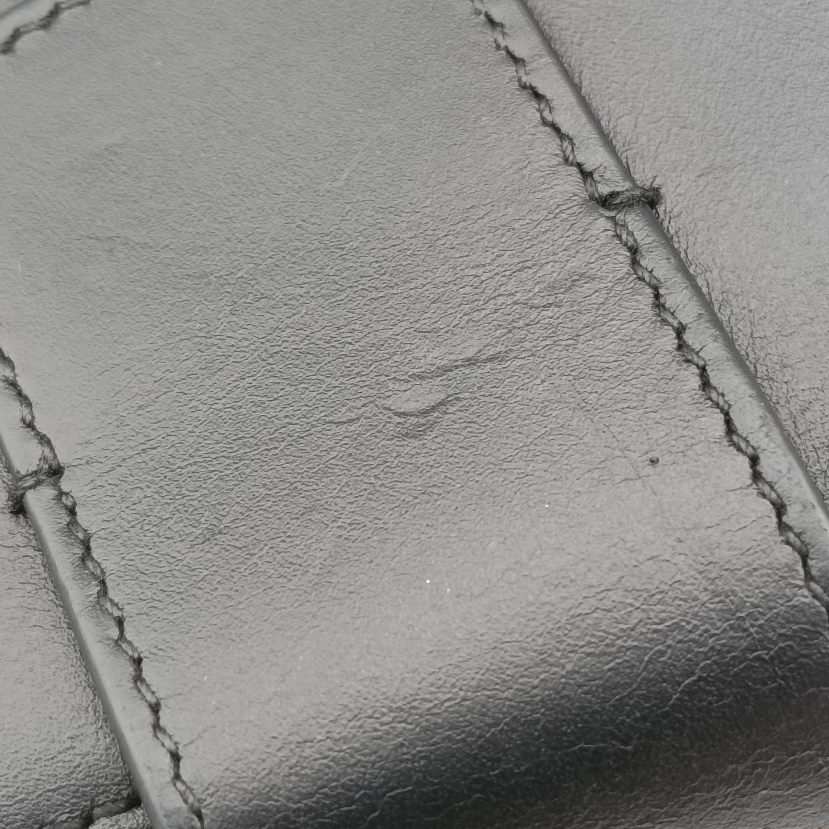 Pre-owned Gucci Broadway Tiger Head Black Leather 453777 shoulderbag | stylenewstar