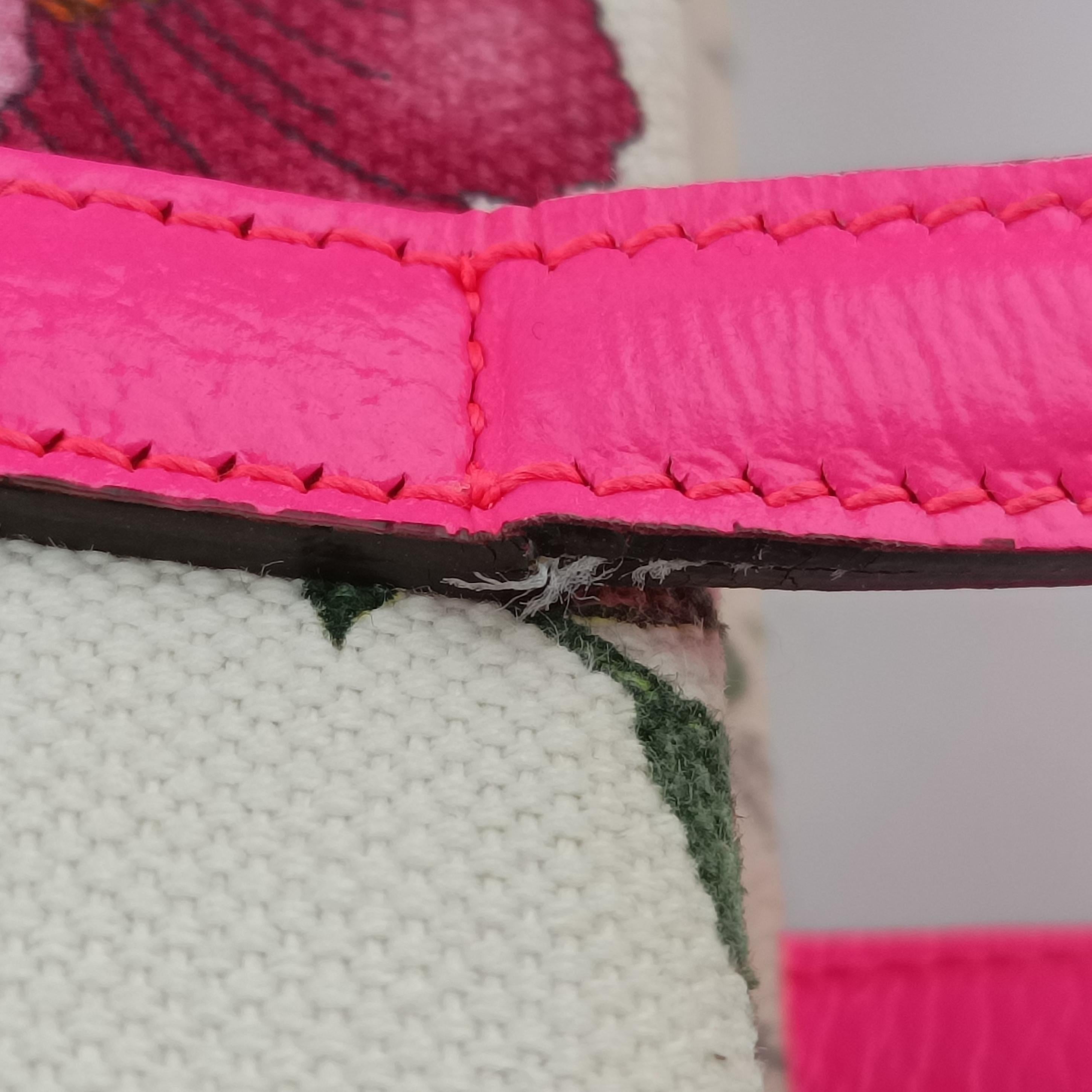 Pre-owned Gucci Flora Multicolour Canvas 550141 shoulderbag | stylenewstar