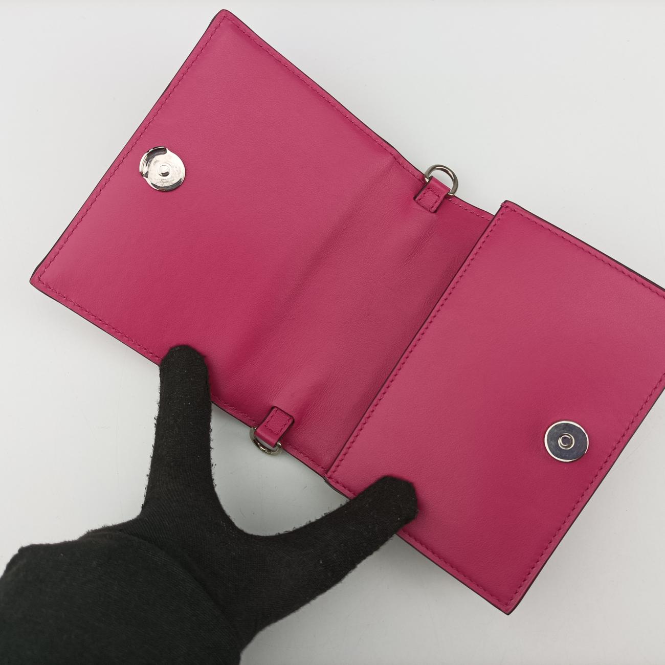 Pre-owned Gucci GG Quilted Mini Messenger Pink canvas x leather 723777 shoulderbag | stylenewstar