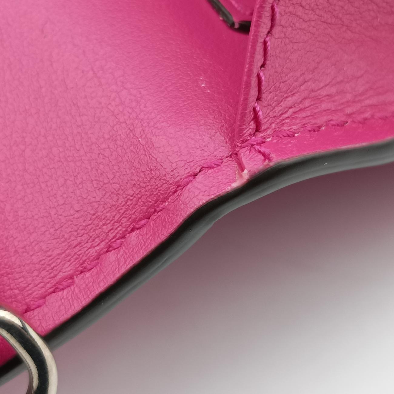 Pre-owned Gucci GG Quilted Mini Messenger Pink canvas x leather 723777 shoulderbag | stylenewstar