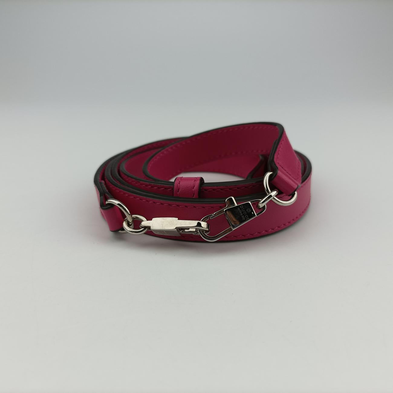 Pre-owned Gucci GG Quilted Mini Messenger Pink canvas x leather 723777 shoulderbag | stylenewstar