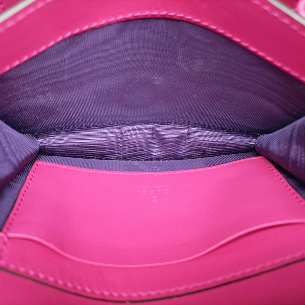 Pre-owned Gucci GG Quilted Mini Messenger Pink canvas x leather 723777 shoulderbag | stylenewstar