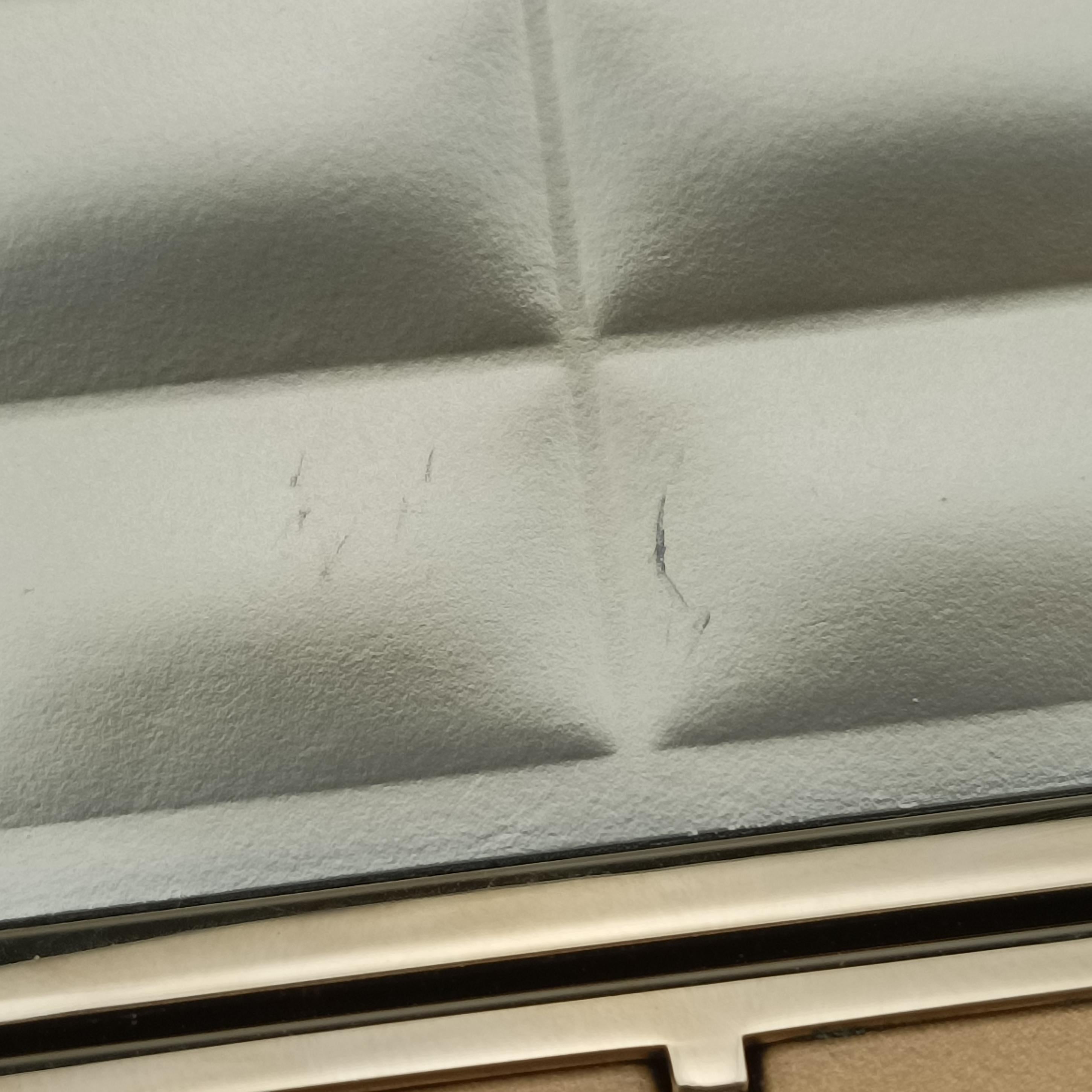 Secondhand Chanel Iconic Novelty Golden Enamel A37067 shoulderbag | stylenewstar