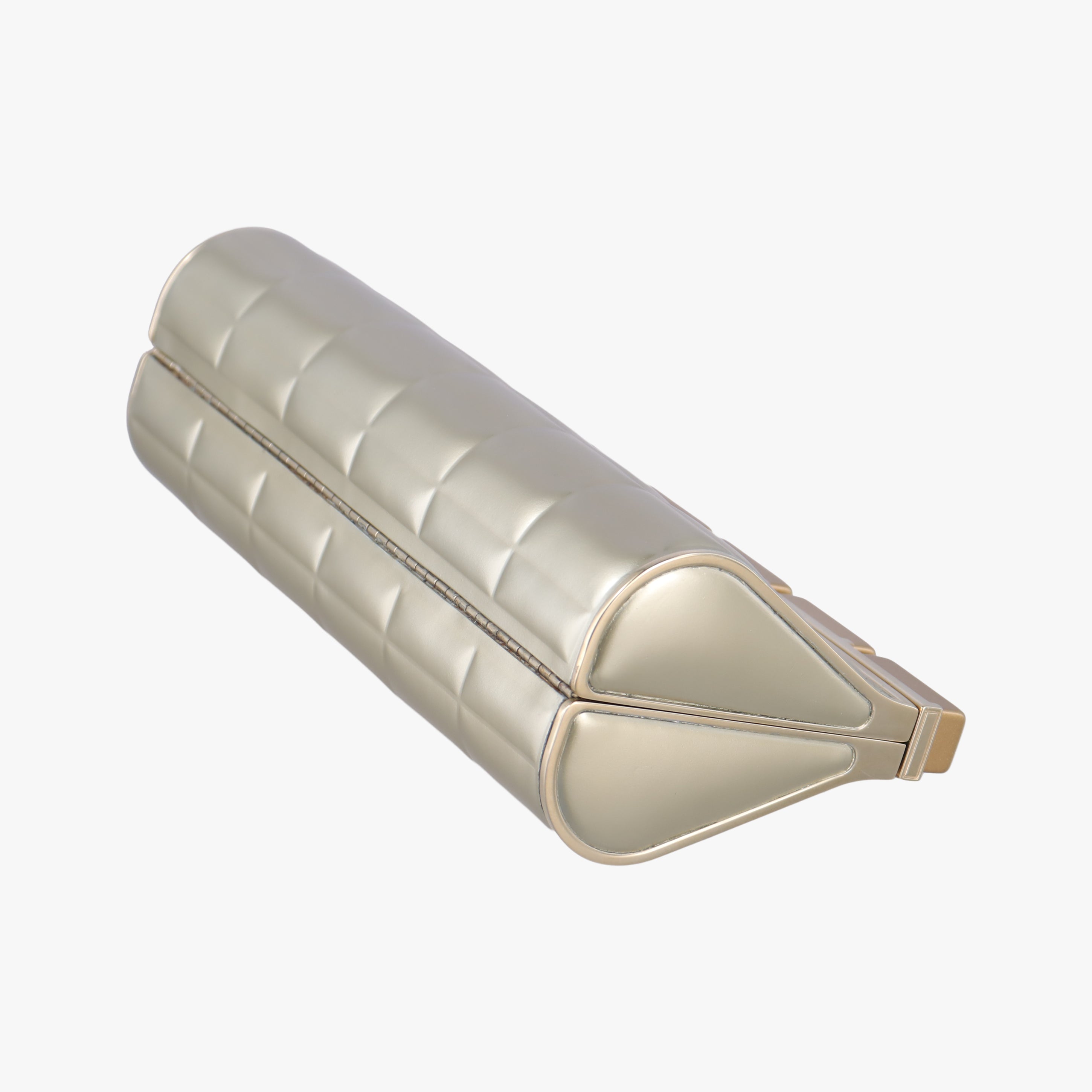 Secondhand Chanel Iconic Novelty Golden Enamel A37067 shoulderbag | stylenewstar