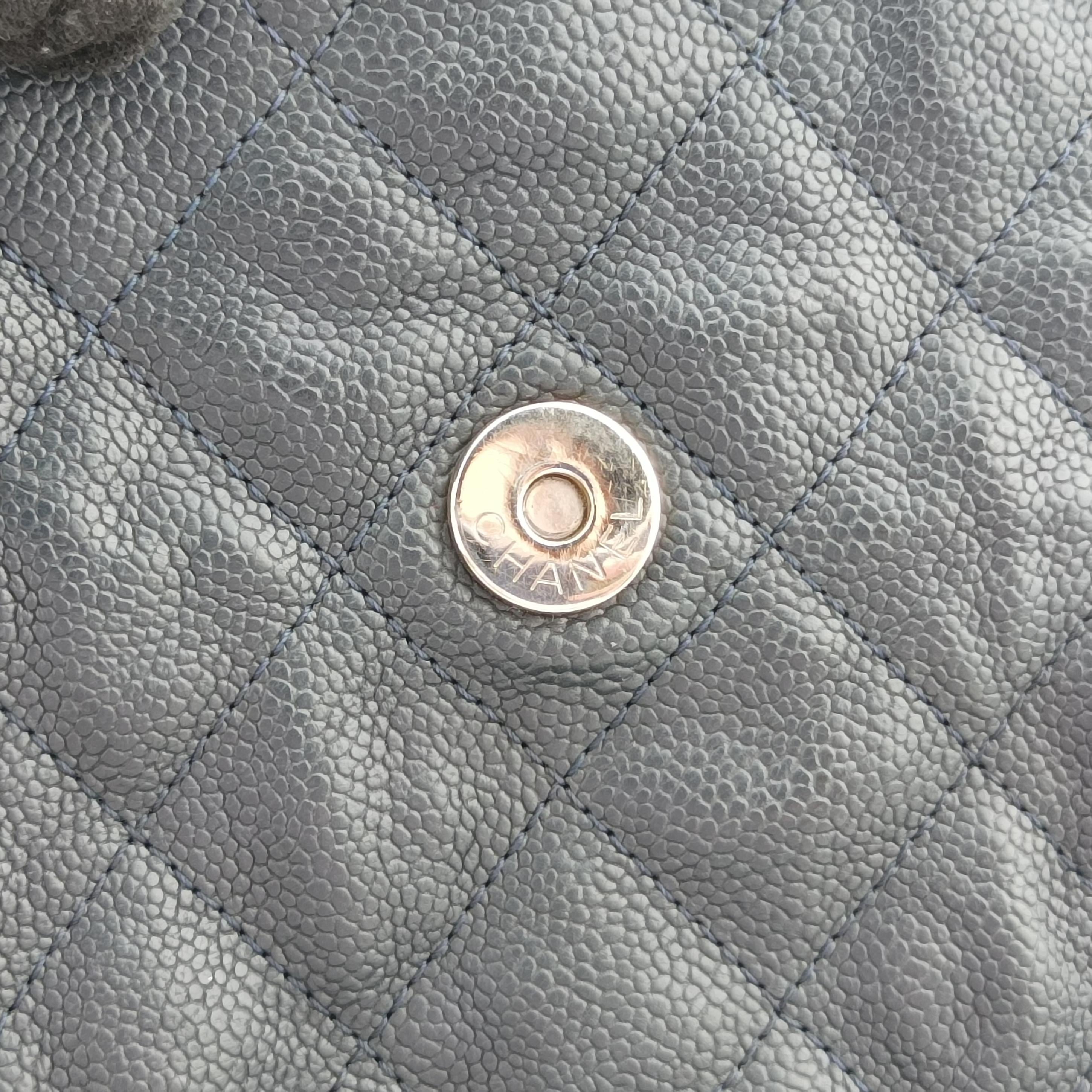 Pre-owned Chanel French Riviera Hobo Dark Navy Leather A66804 shoulderbag | stylenewstar