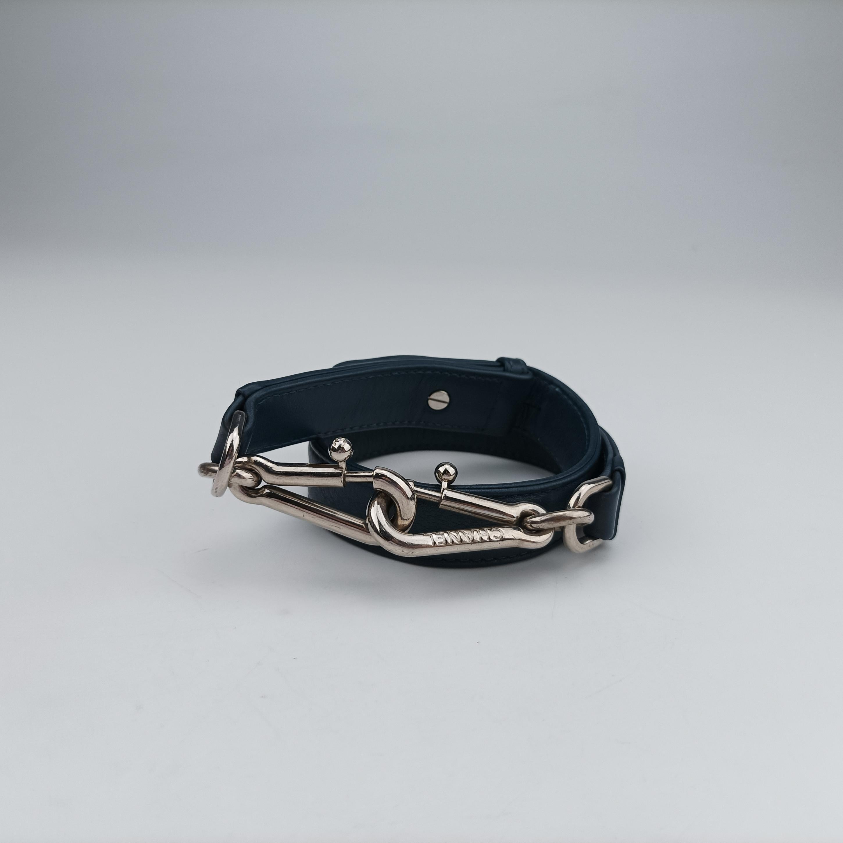 Pre-owned Chanel French Riviera Hobo Dark Navy Leather A66804 shoulderbag | stylenewstar