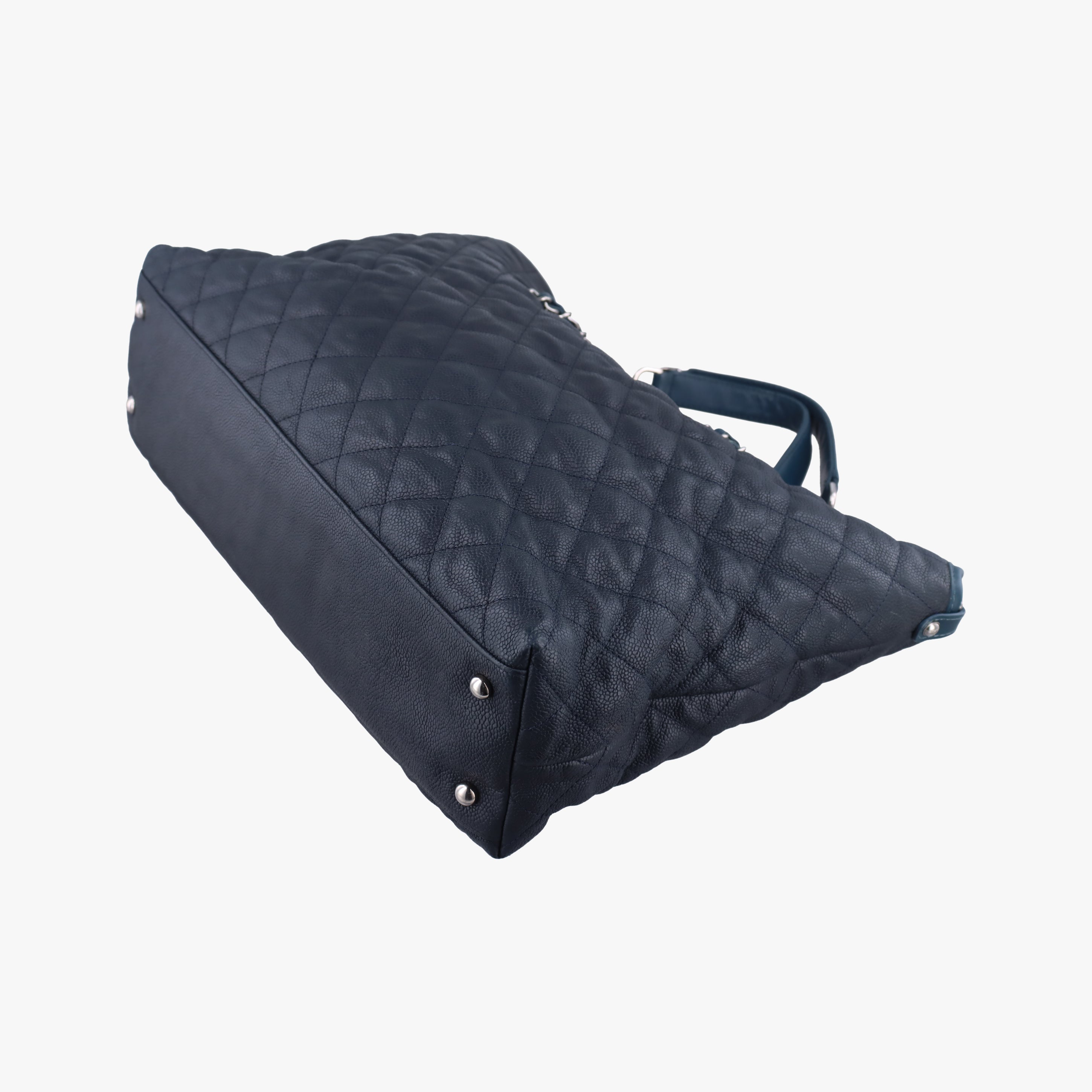 Pre-owned Chanel French Riviera Hobo Dark Navy Leather A66804 shoulderbag | stylenewstar