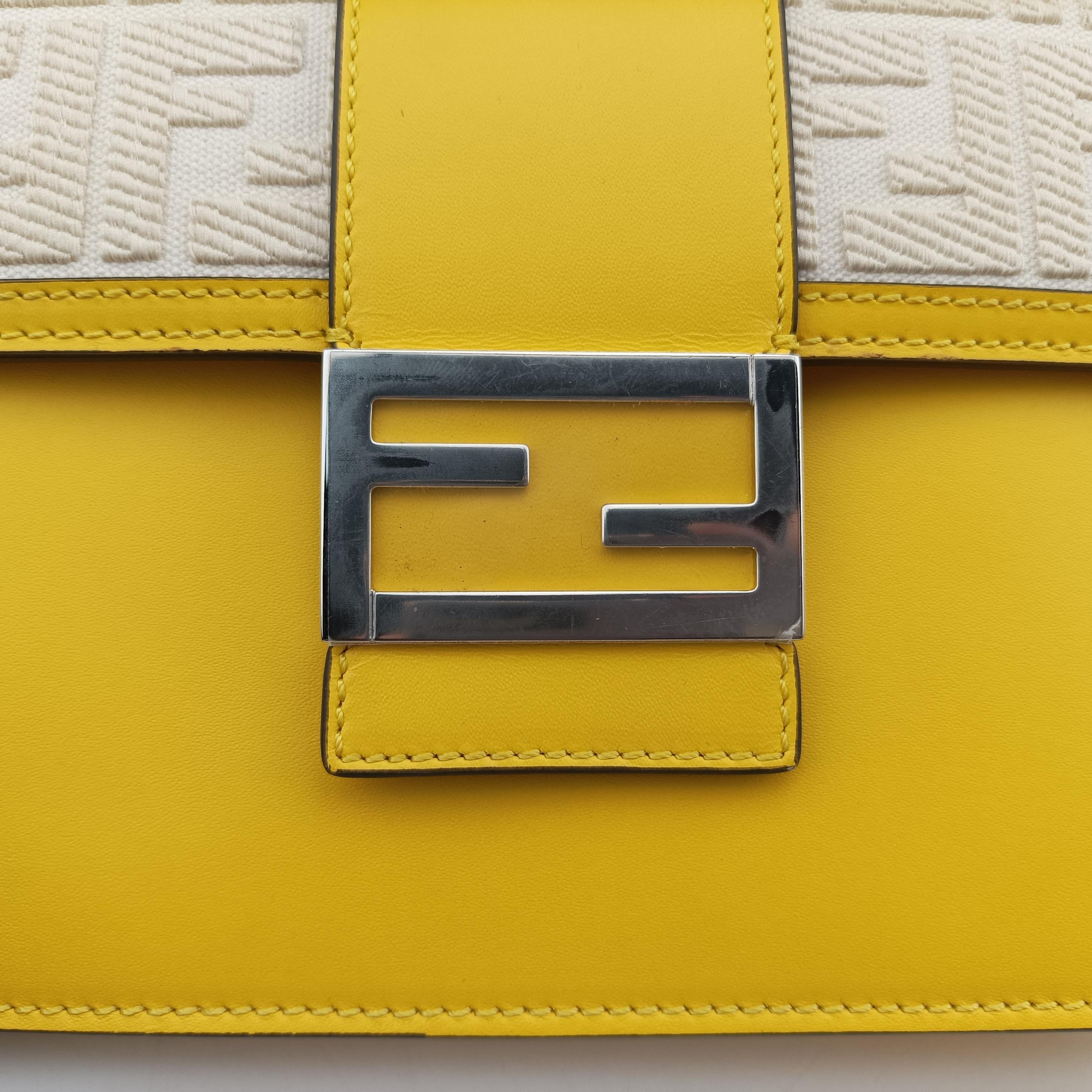 Pre-owned Fendi Zucca Flat Baguette Yellow×white Leather×canvas 7VA524 shoulderbag | stylenewstar