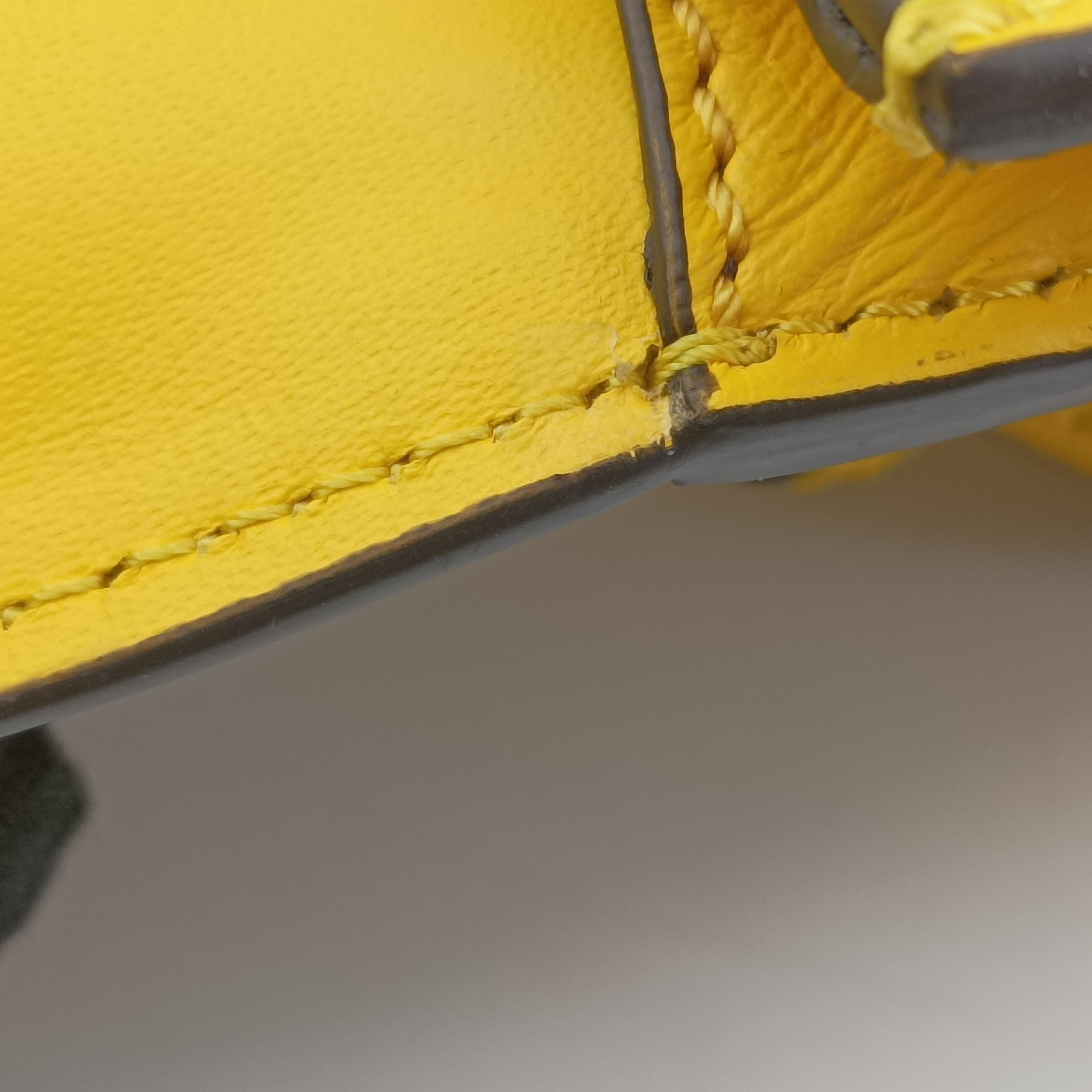 Pre-owned Fendi Zucca Flat Baguette Yellow×white Leather×canvas 7VA524 shoulderbag | stylenewstar