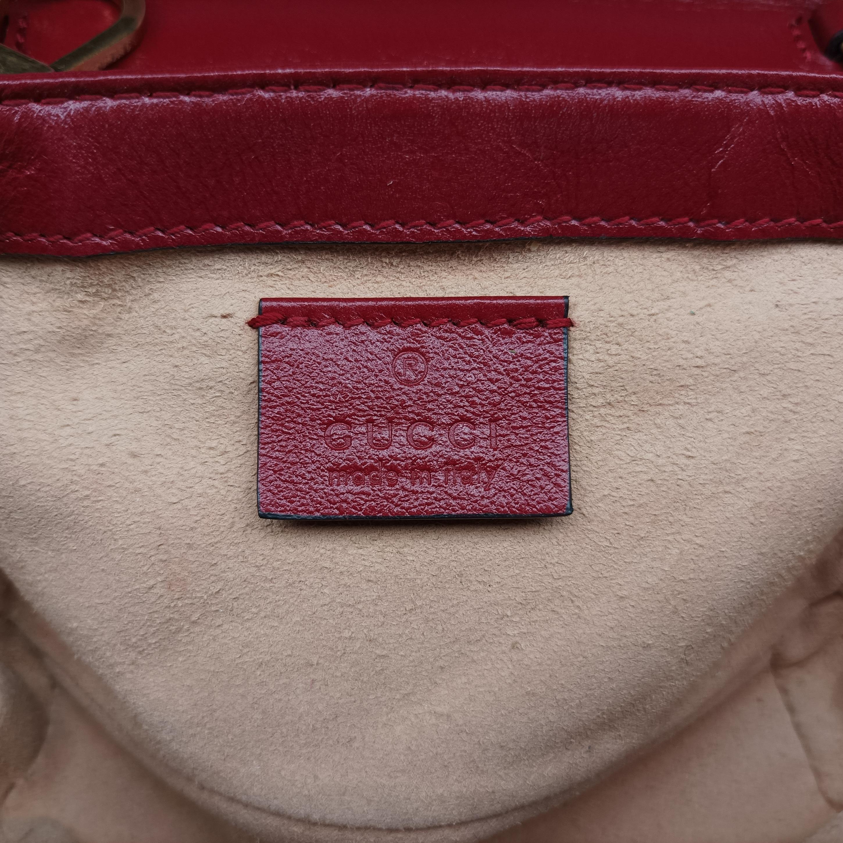 Secondhand Gucci GG Marmont Black×Red Leather 574969 shoulderbag | stylenewstar