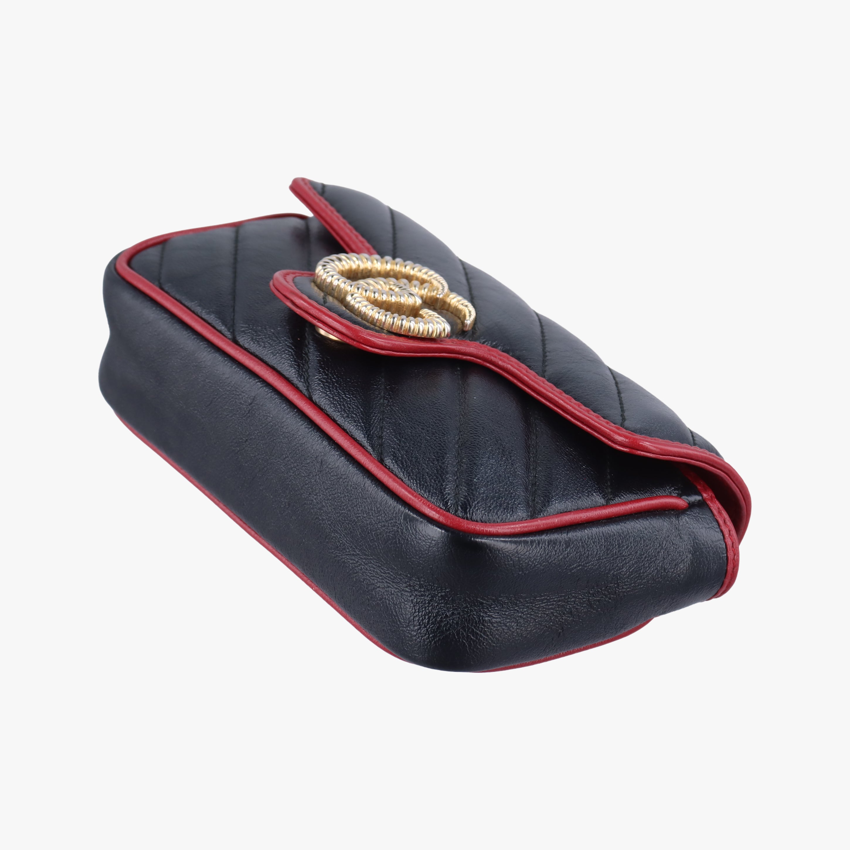 Secondhand Gucci GG Marmont Black×Red Leather 574969 shoulderbag | stylenewstar