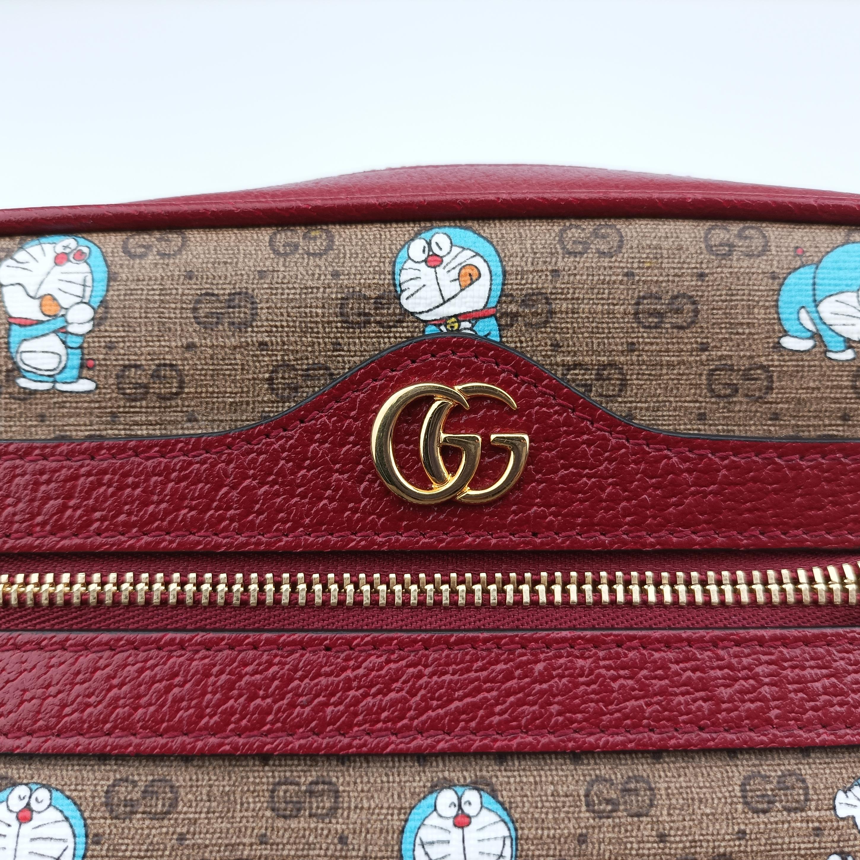 Vintage Gucci GG Supreme Doraemon Collaboration Red×Multicolour PVC coated canvas 647784 shoulderbag | stylenewstar
