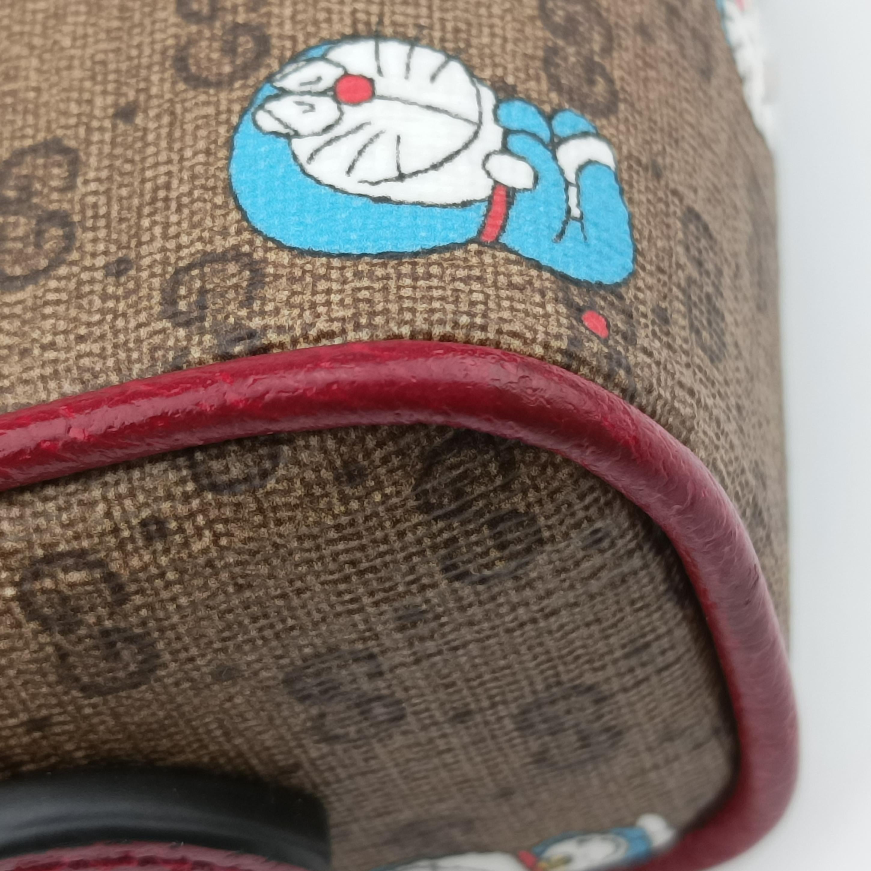 Vintage Gucci GG Supreme Doraemon Collaboration Red×Multicolour PVC coated canvas 647784 shoulderbag | stylenewstar