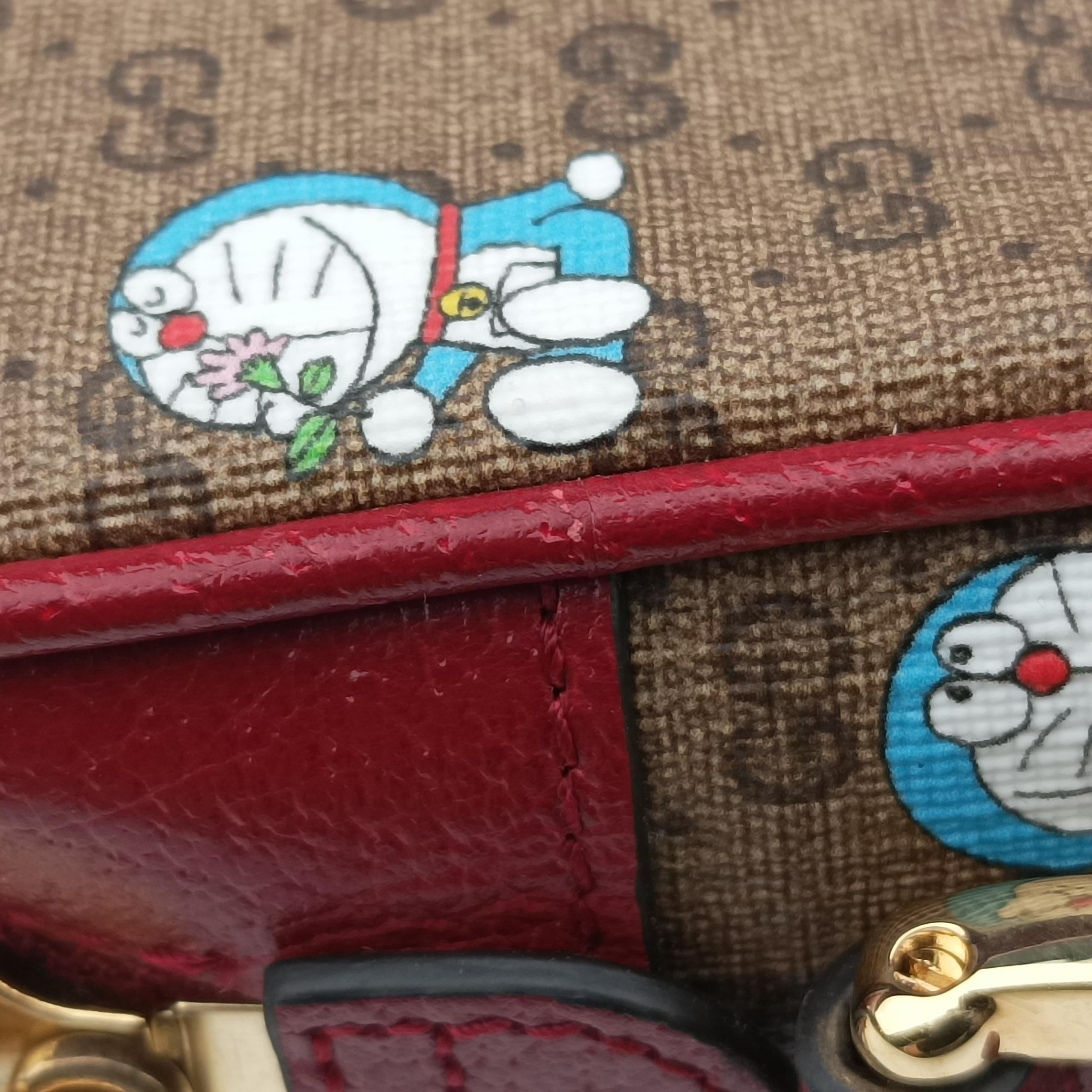 Vintage Gucci GG Supreme Doraemon Collaboration Red×Multicolour PVC coated canvas 647784 shoulderbag | stylenewstar