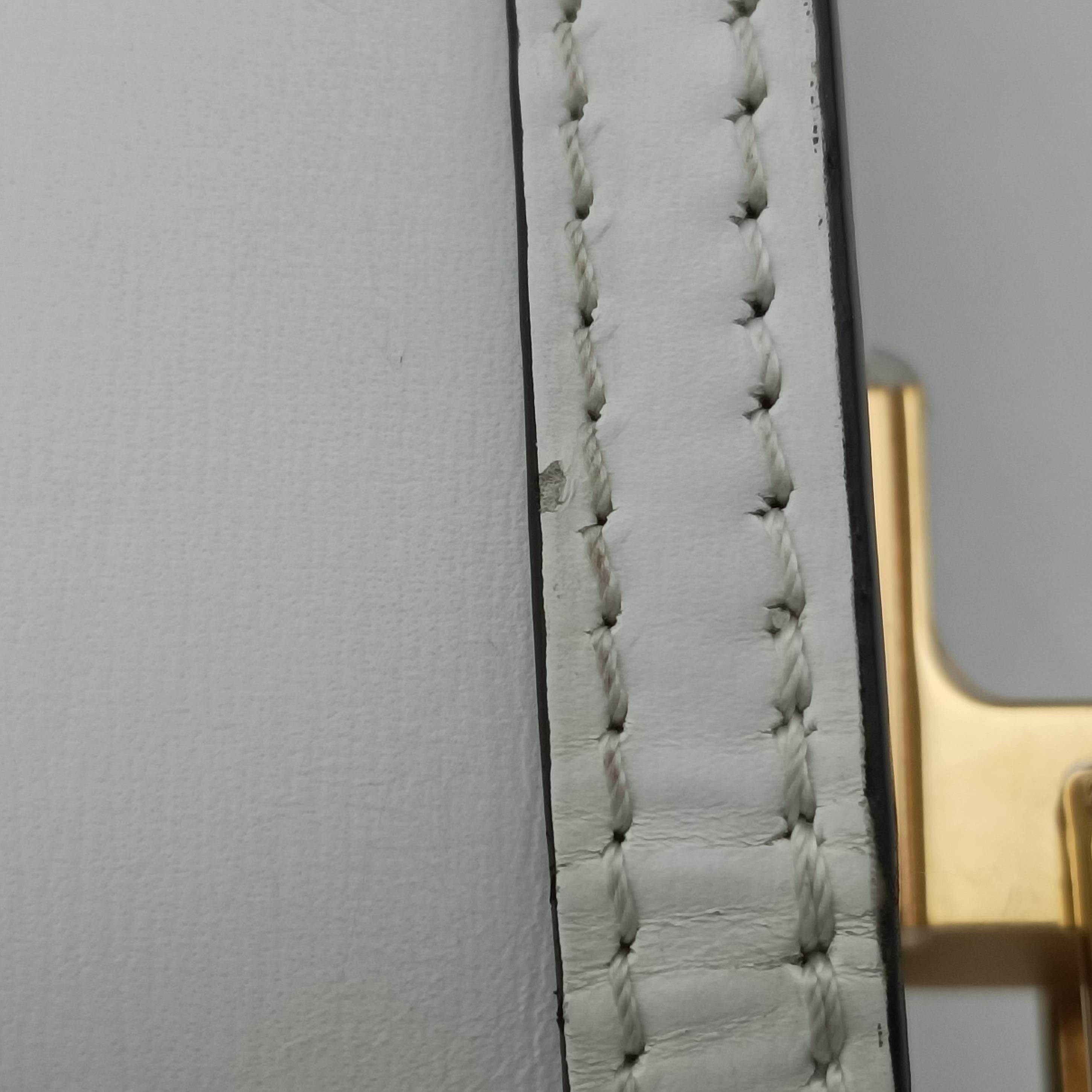 Vintage Louis Vuitton Dauphine NV MINI Snow epi M55963 shoulderbag | stylenewstar