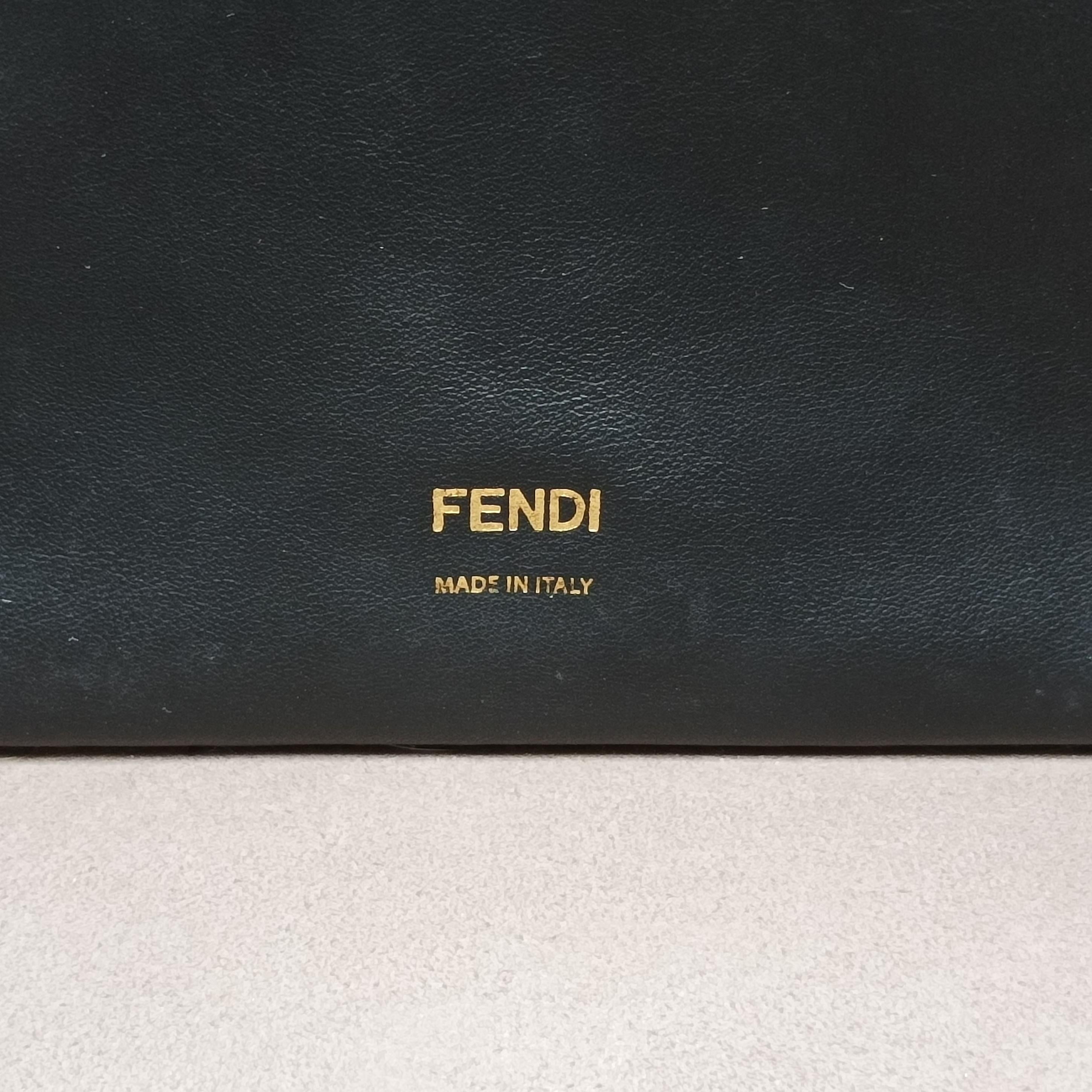 Pre-owned Fendi Flip blackx red x brown Leather× Suede 8BT302 shoulderbag | stylenewstar