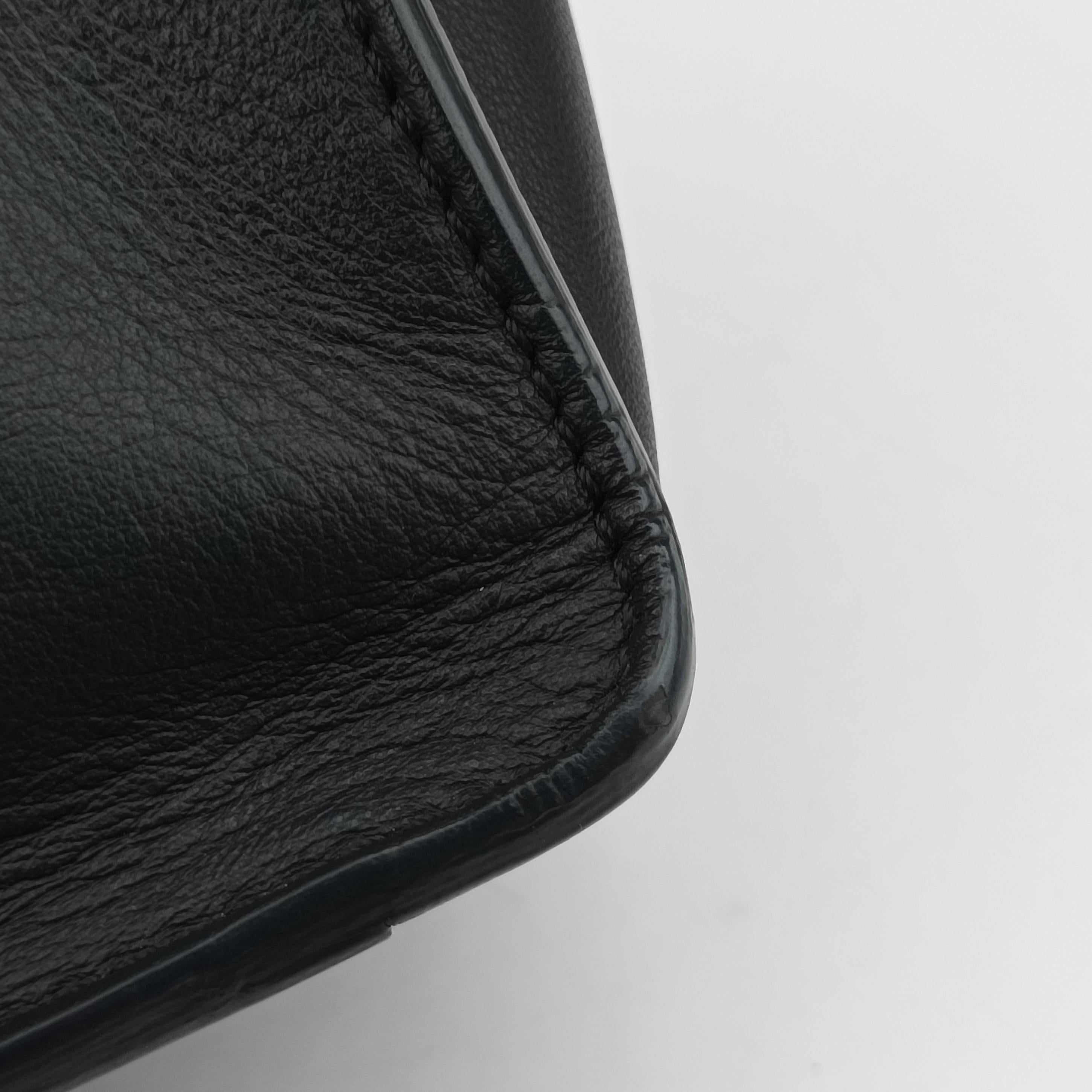 Pre-owned Fendi Flip blackx red x brown Leather× Suede 8BT302 shoulderbag | stylenewstar