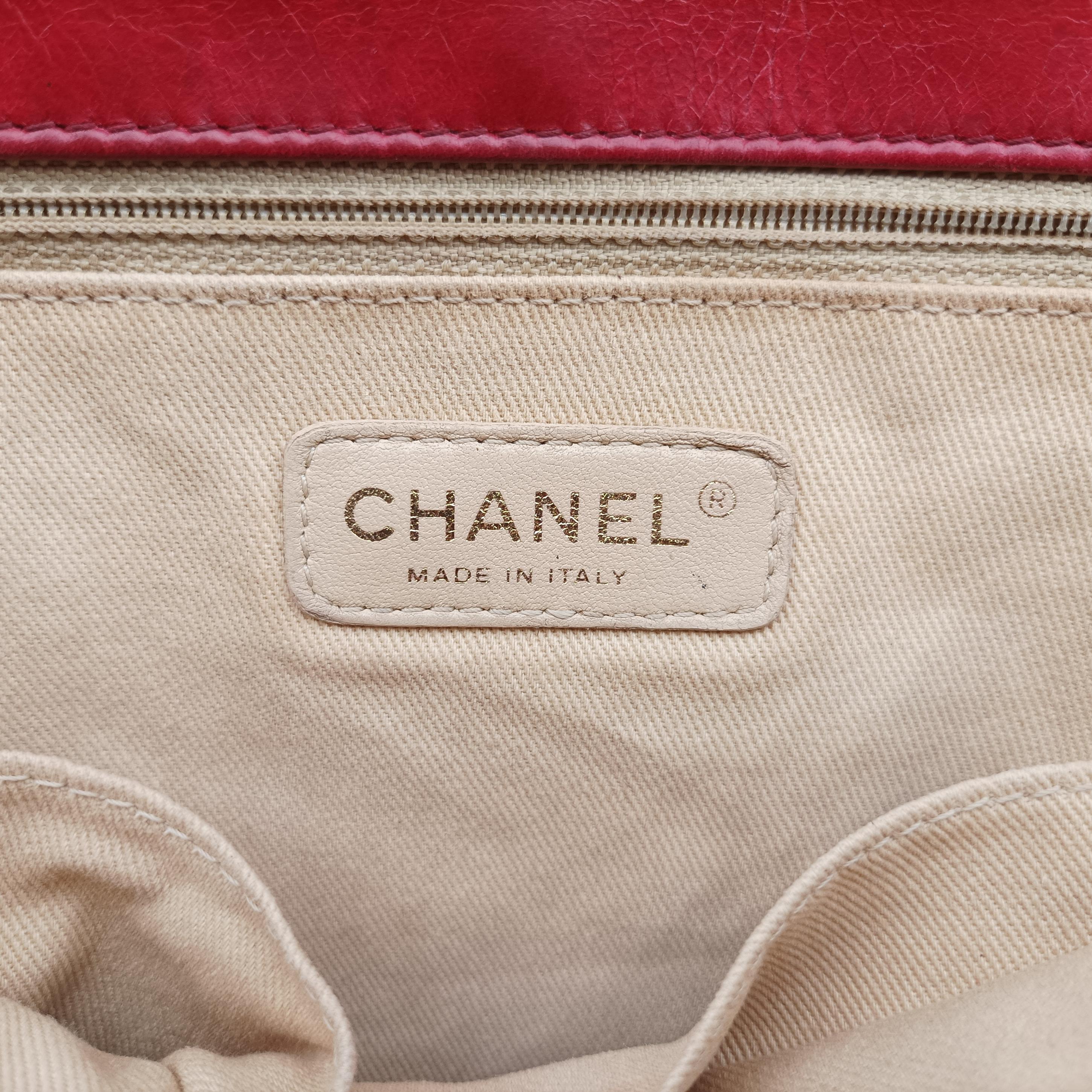 Pre-owned Chanel BOY CHANEL Red Leather A67087 shoulderbag | stylenewstar