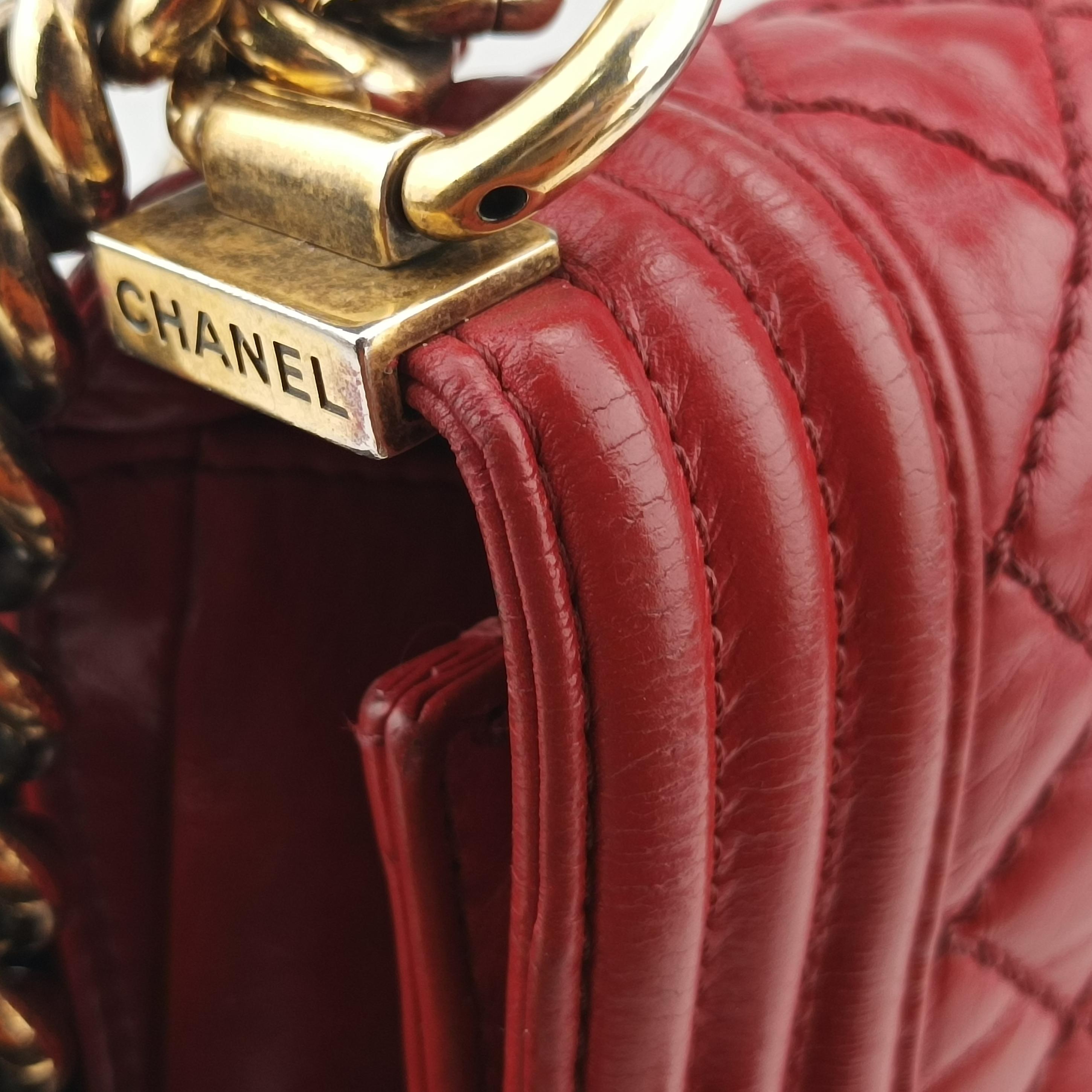 Pre-owned Chanel BOY CHANEL Red Leather A67087 shoulderbag | stylenewstar