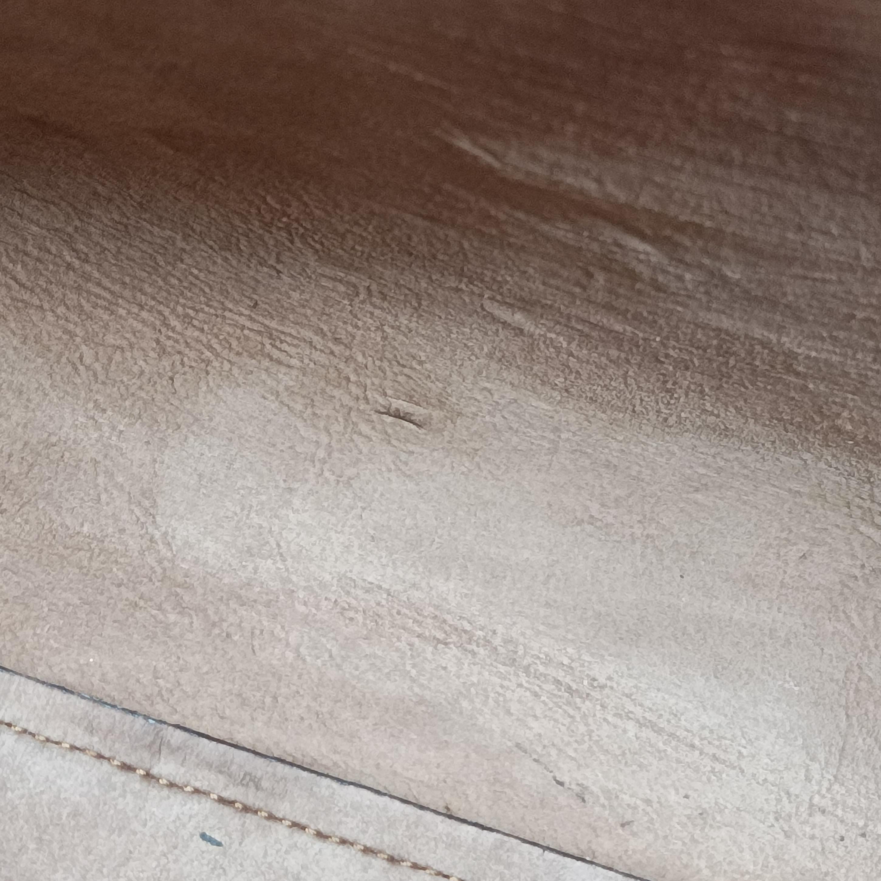 Pre-owned Gucci GG Supreme Linea C Blooms GucciGhost Beige x Multicolour PVC coated canvas 414476 shoulderbag | stylenewstar