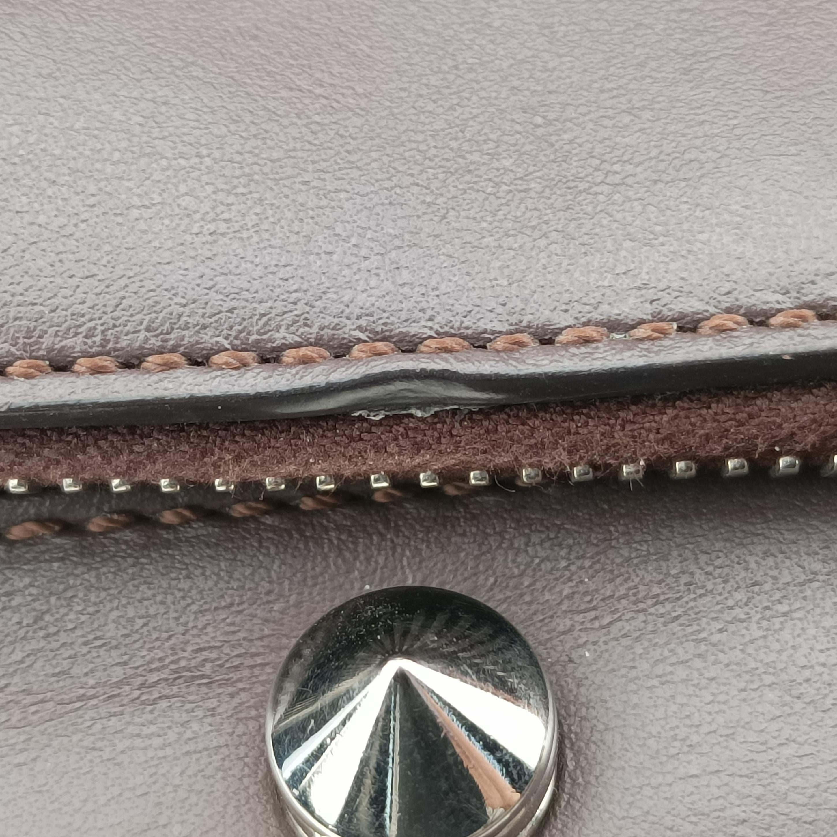 Secondhand Fendi Dotcom Click Small Brown Leather 8BN299 shoulderbag | stylenewstar