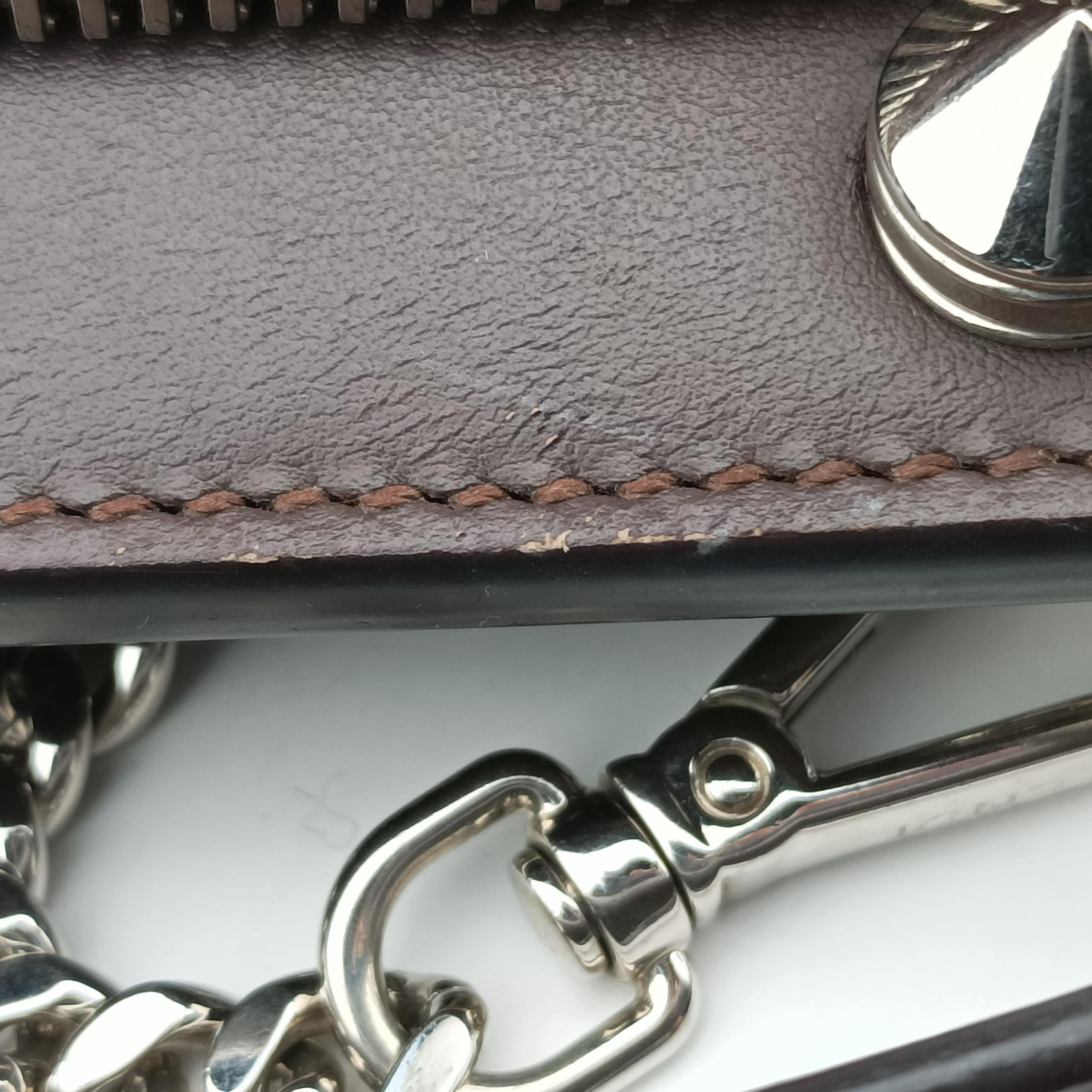 Secondhand Fendi Dotcom Click Small Brown Leather 8BN299 shoulderbag | stylenewstar