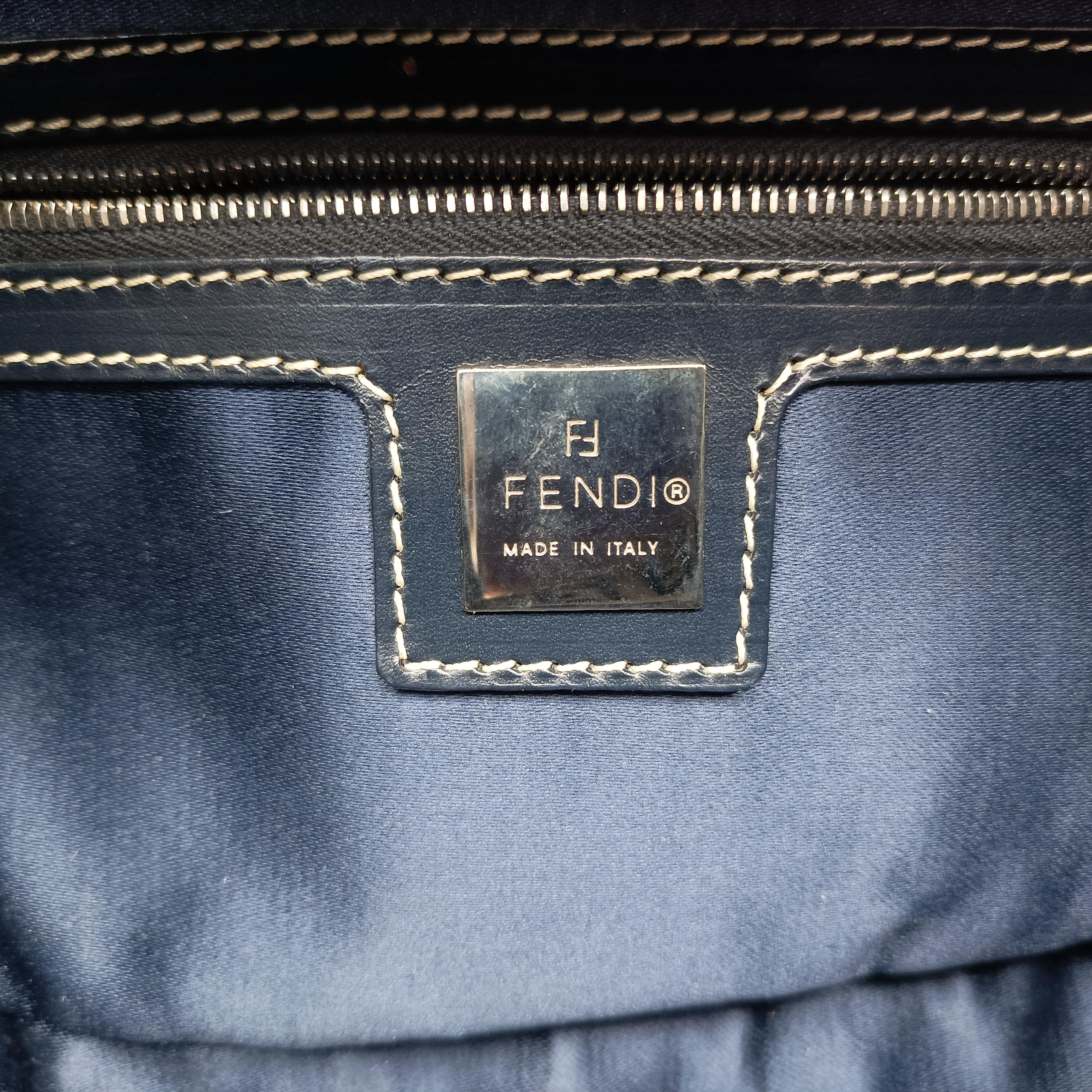 Secondhand Fendi Baguette Navy Jacquard 26424 shoulderbag | stylenewstar