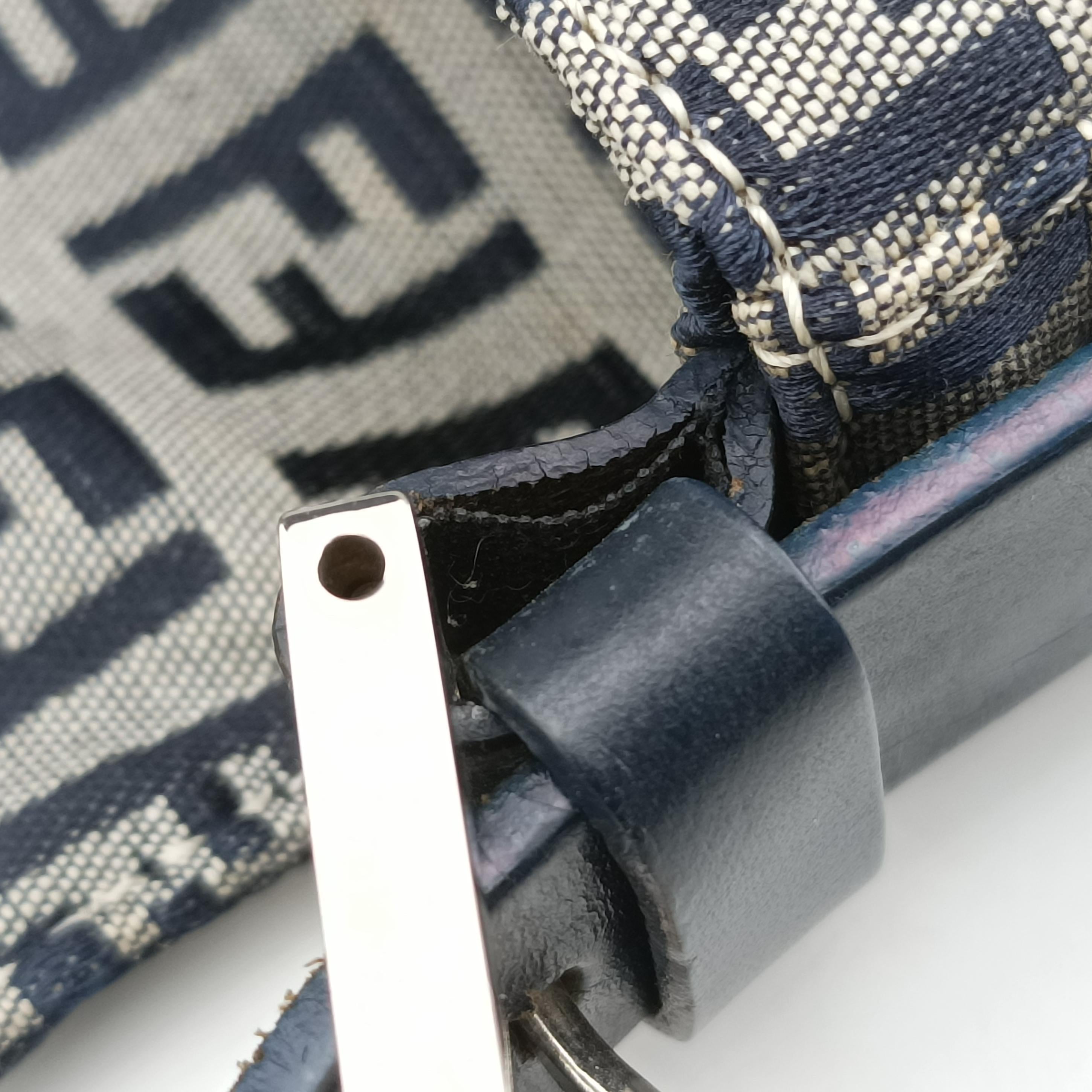 Secondhand Fendi Baguette Navy Jacquard 26424 shoulderbag | stylenewstar