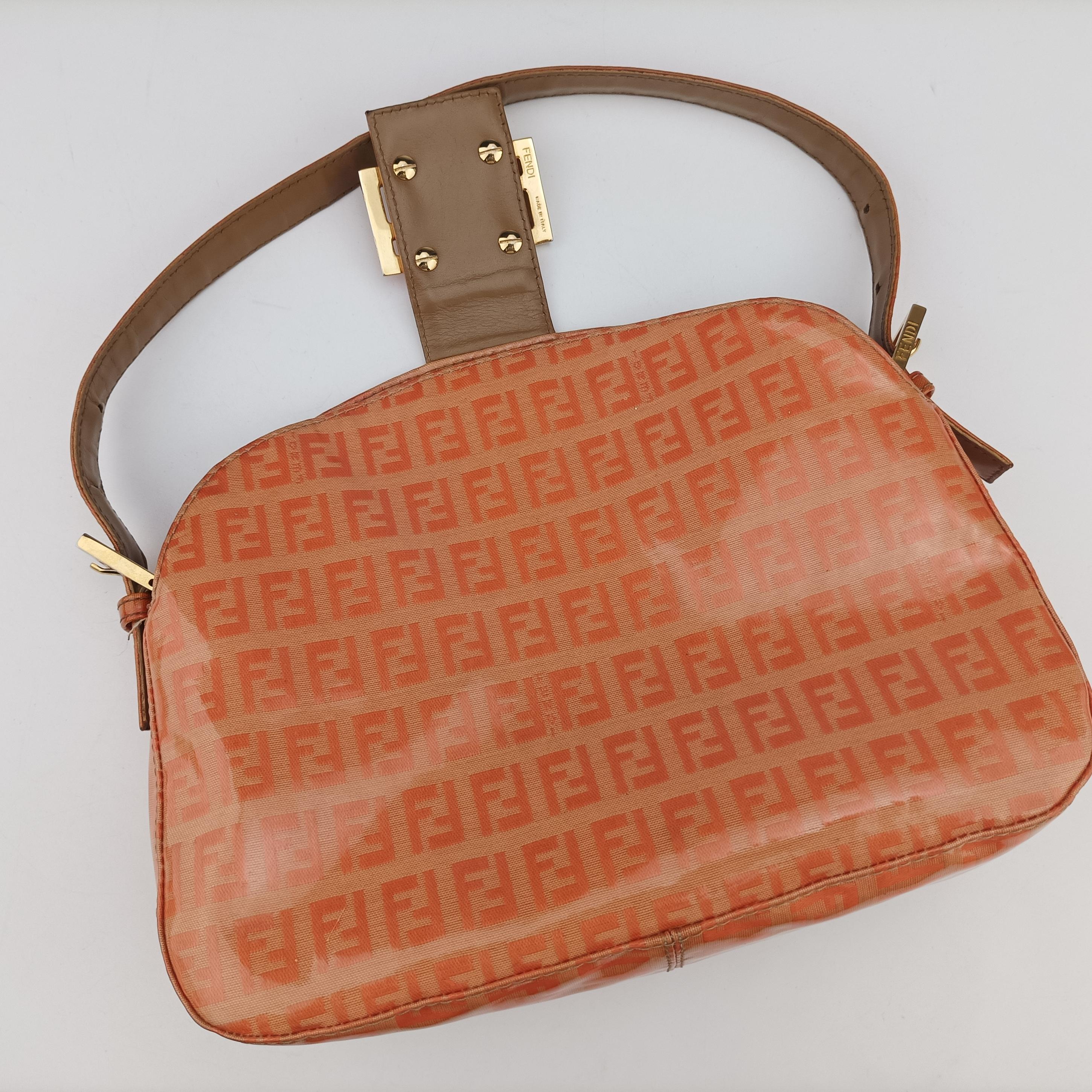 Pre-owned Fendi Baguette Pink Patent  shoulderbag | stylenewstar