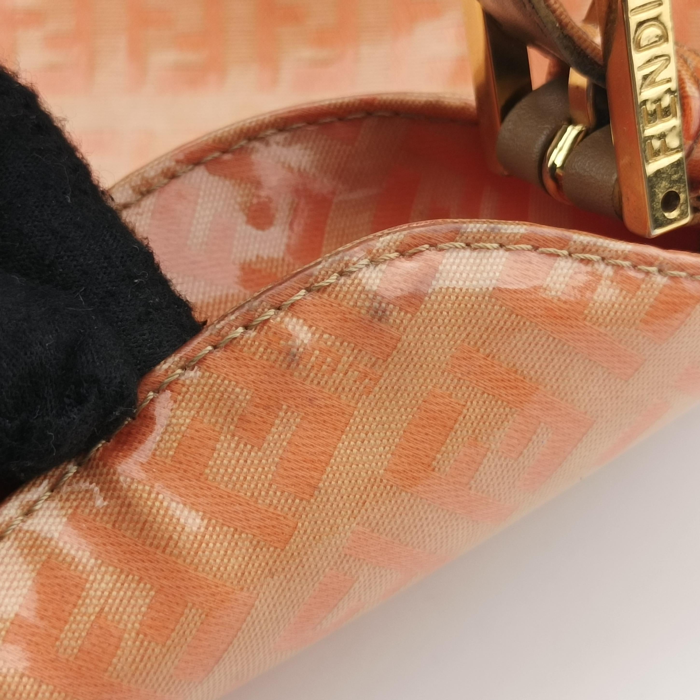 Pre-owned Fendi Baguette Pink Patent  shoulderbag | stylenewstar