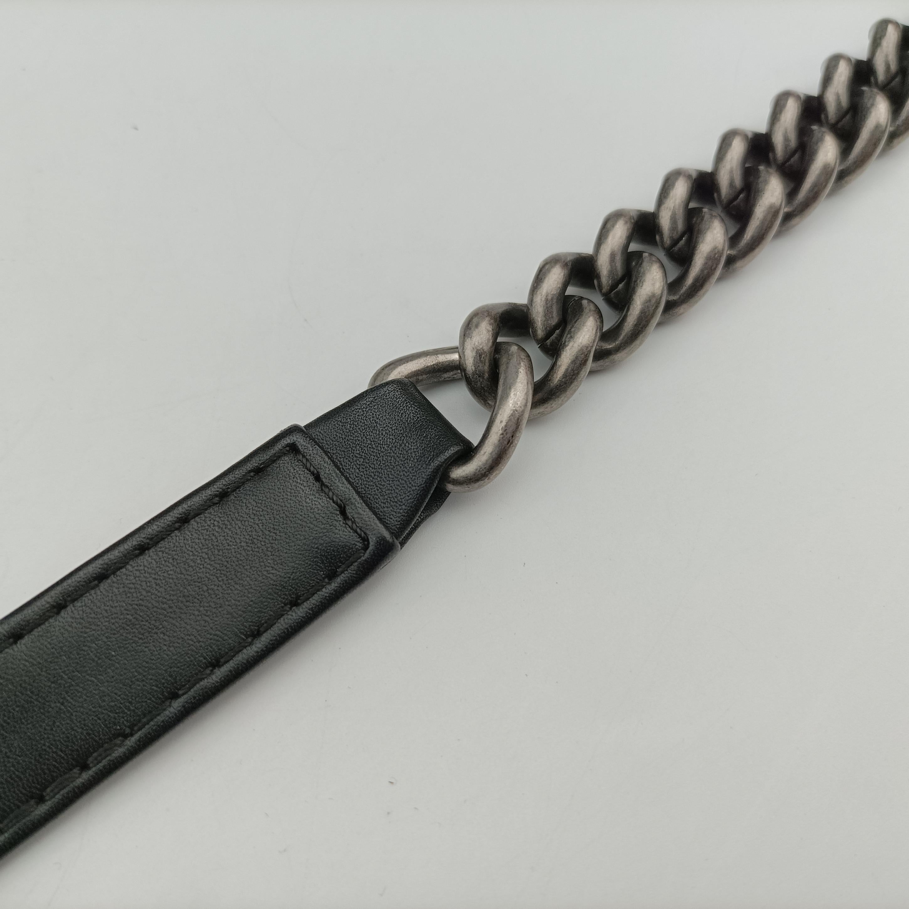 Pre-owned Chanel BOY CHANEL Black lambskin A66298 shoulderbag | stylenewstar