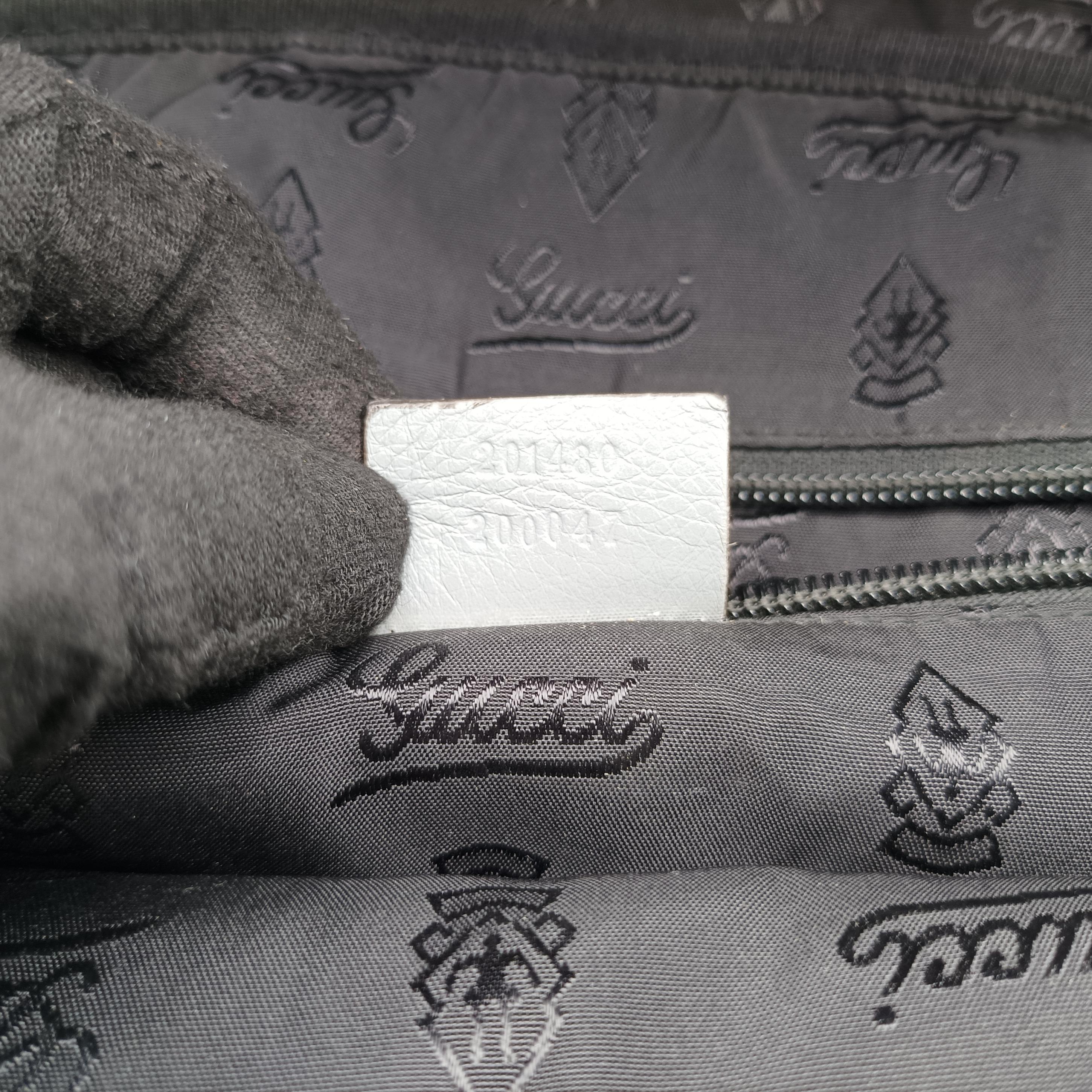 Secondhand Gucci GG plus GG Supreme Briefcase Grey Leather 201480 shoulderbag | stylenewstar