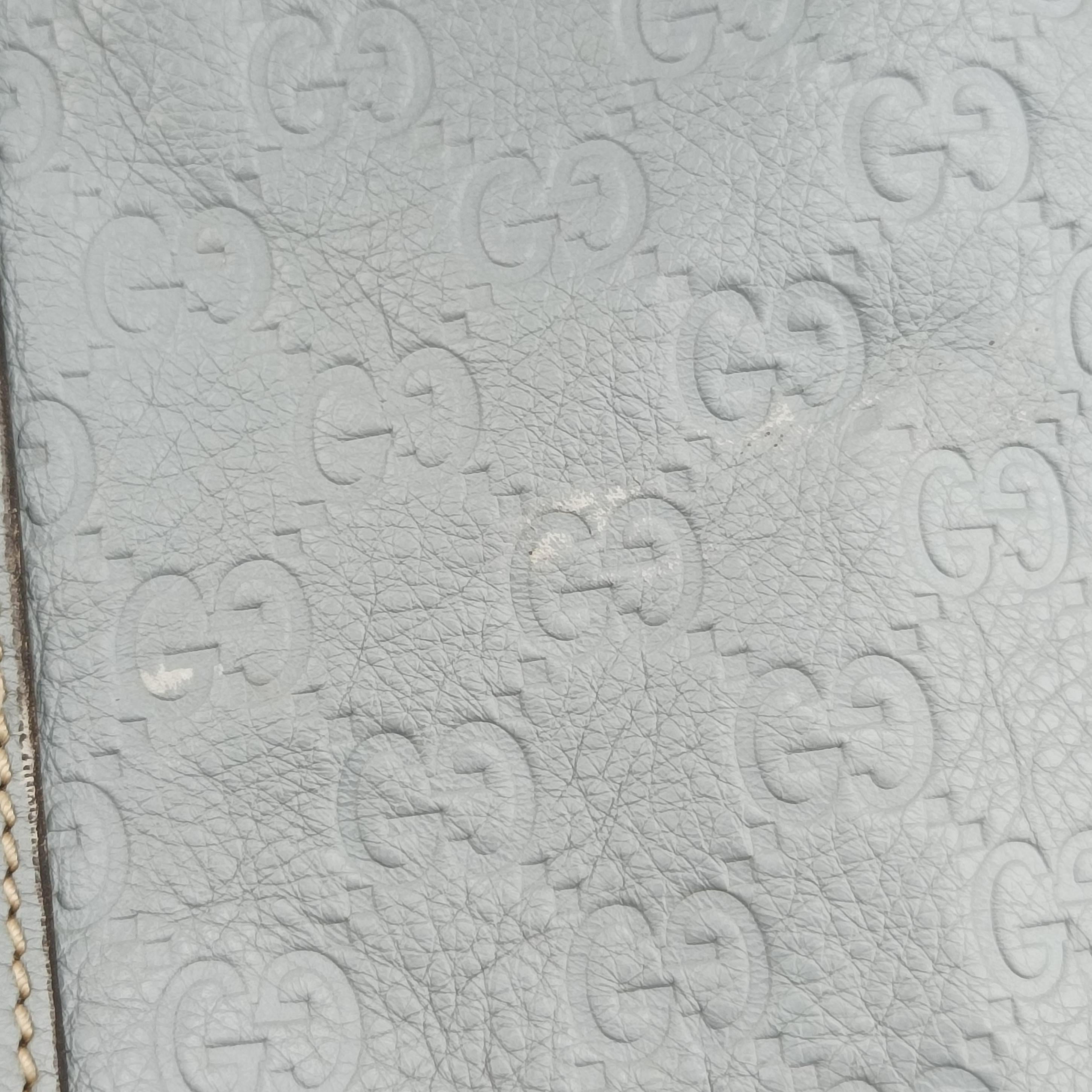 Secondhand Gucci GG plus GG Supreme Briefcase Grey Leather 201480 shoulderbag | stylenewstar