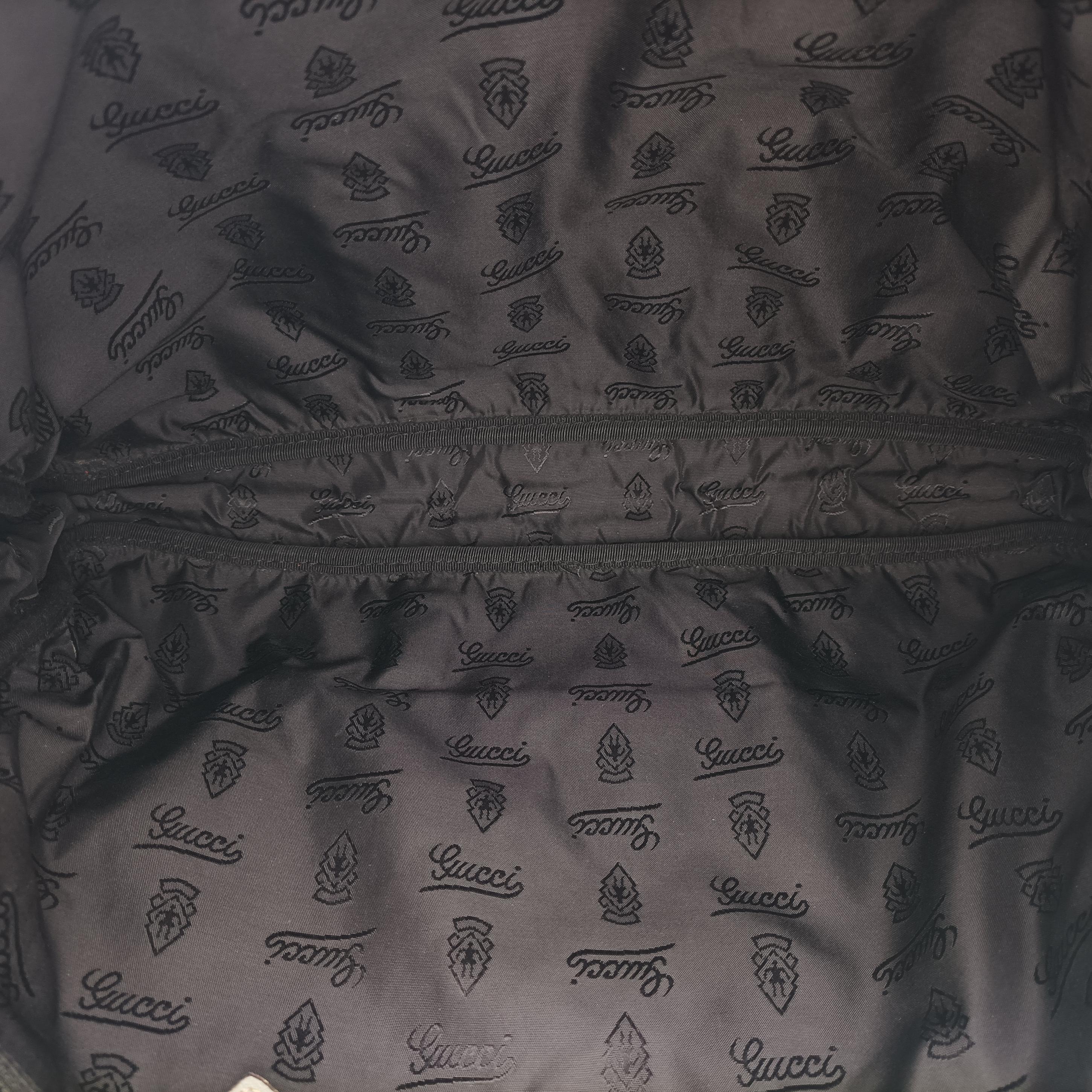 Secondhand Gucci GG plus GG Supreme Briefcase Grey Leather 201480 shoulderbag | stylenewstar