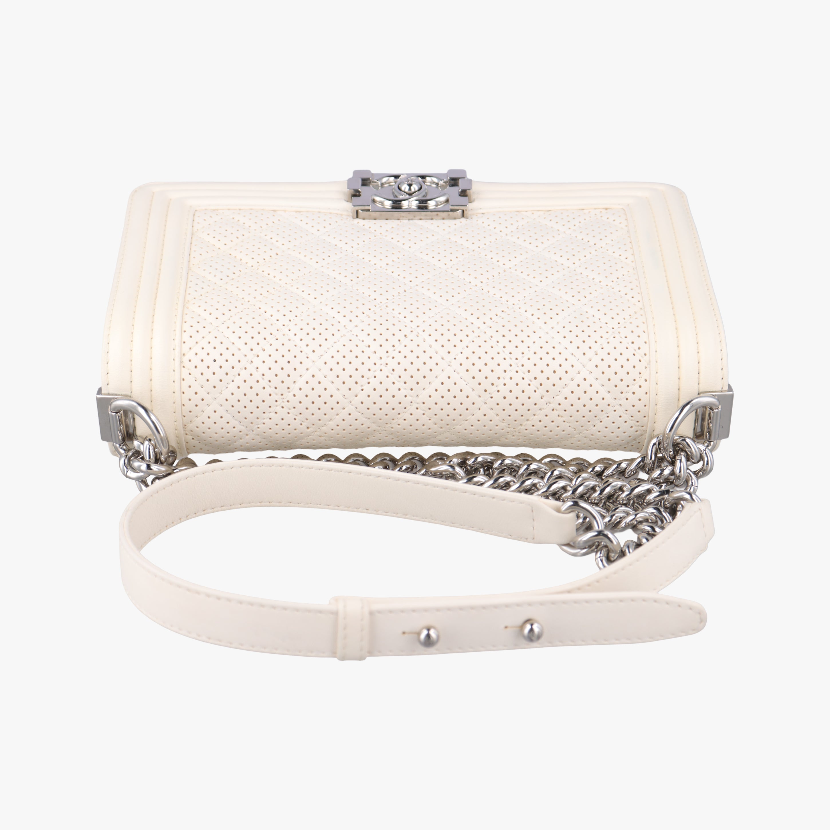 Pre-owned Chanel BOY CHANEL White Leather A67086 shoulderbag | stylenewstar