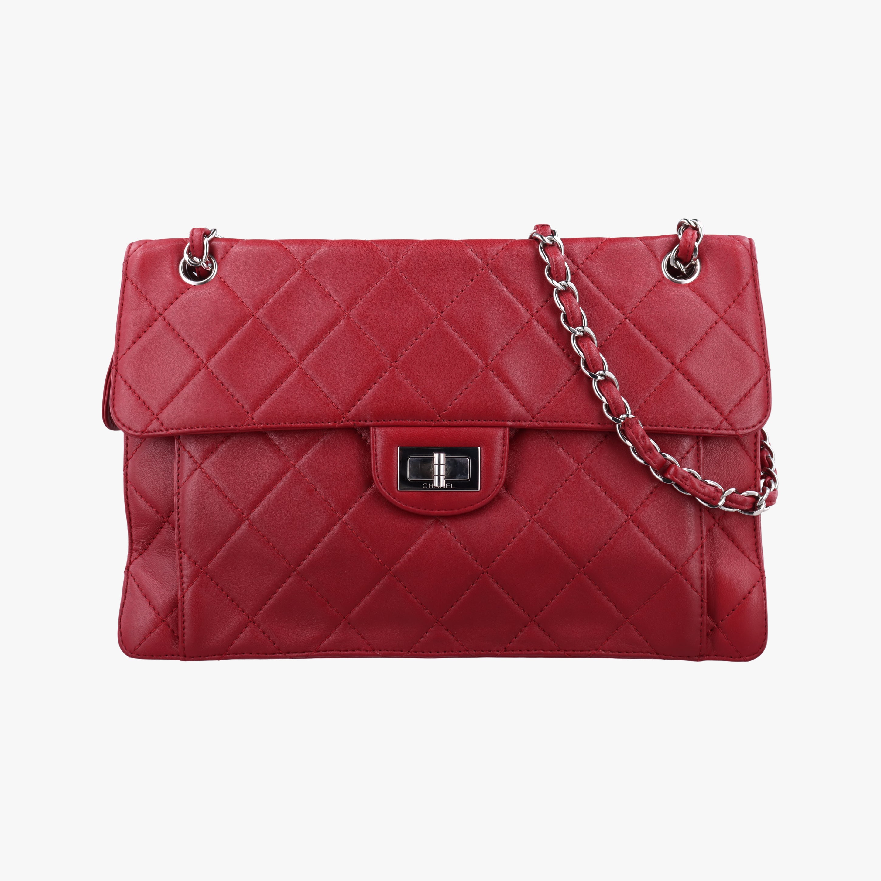 Secondhand Chanel 2.55 Matelasse Red lambskin A65615 shoulderbag | stylenewstar