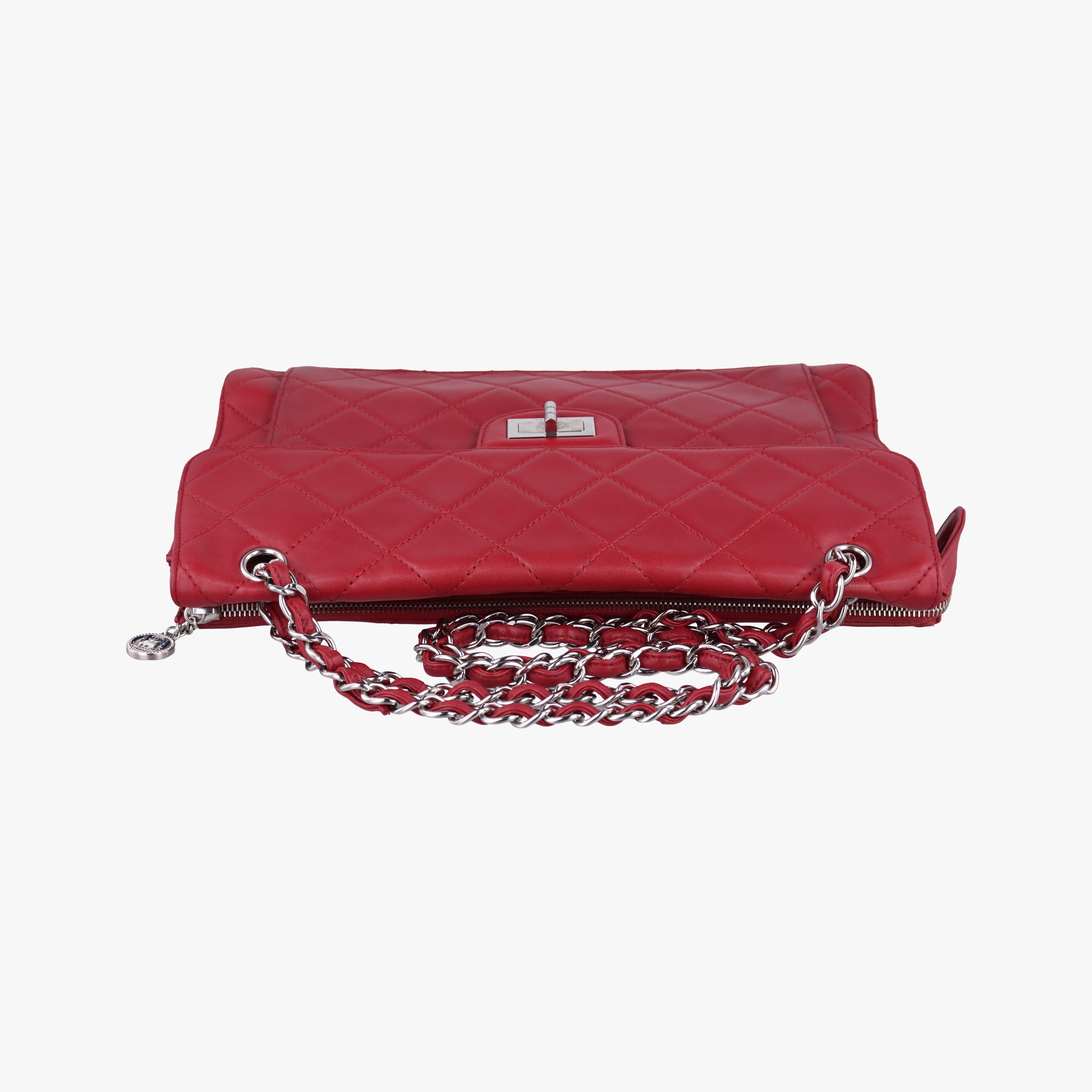 Secondhand Chanel 2.55 Matelasse Red lambskin A65615 shoulderbag | stylenewstar
