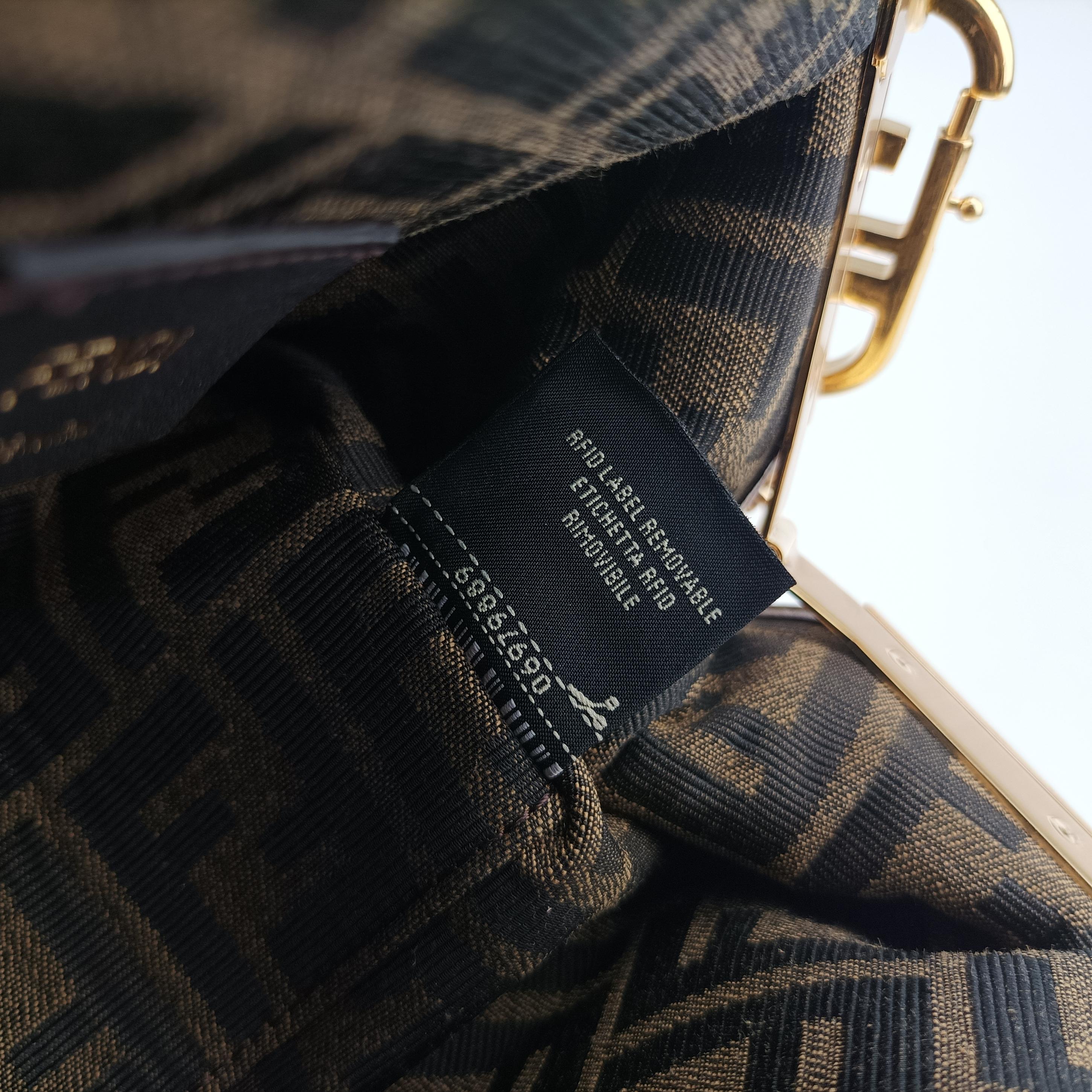 Secondhand Fendi First small Brown Leather 8BP129 shoulderbag | stylenewstar