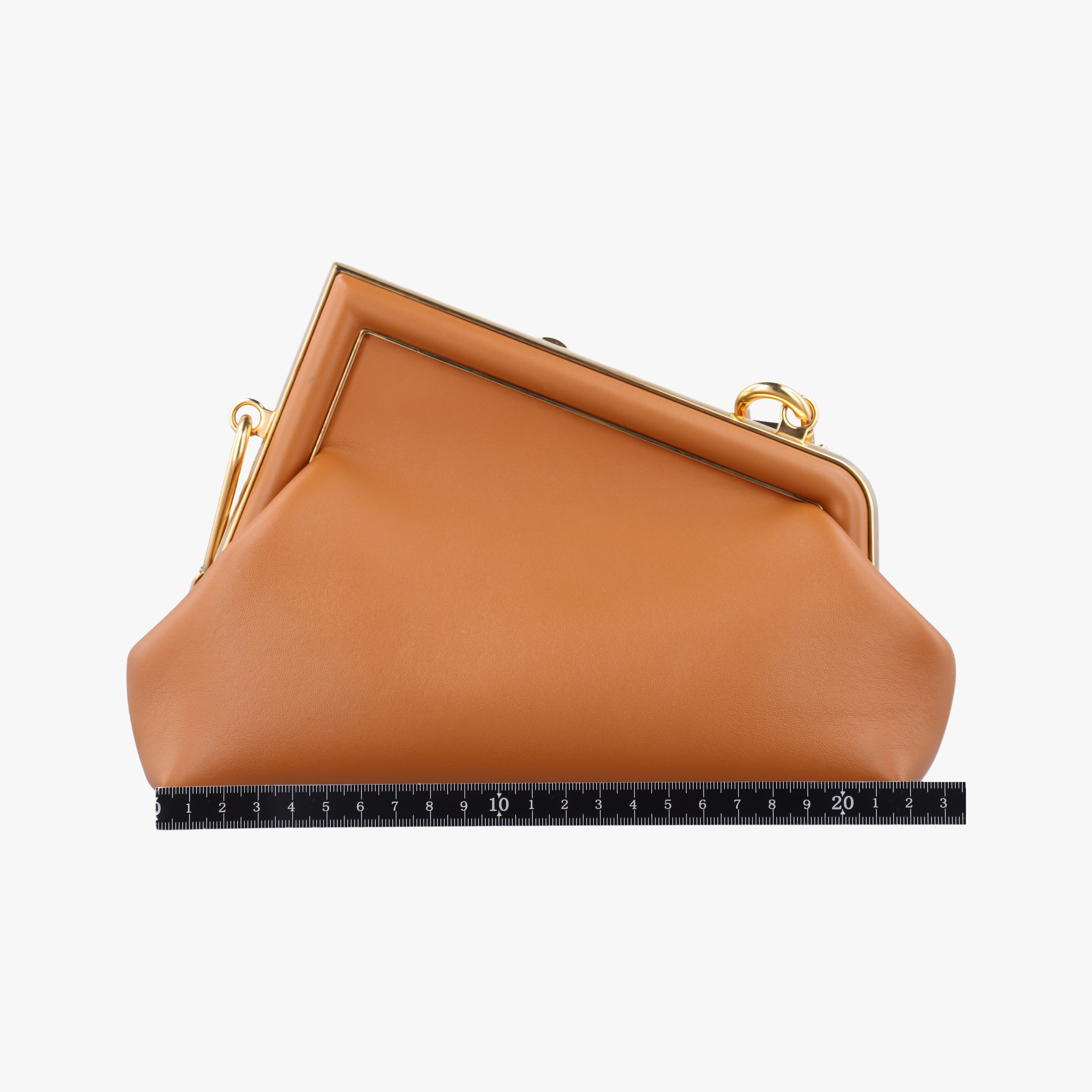 Secondhand Fendi First small Brown Leather 8BP129 shoulderbag | stylenewstar