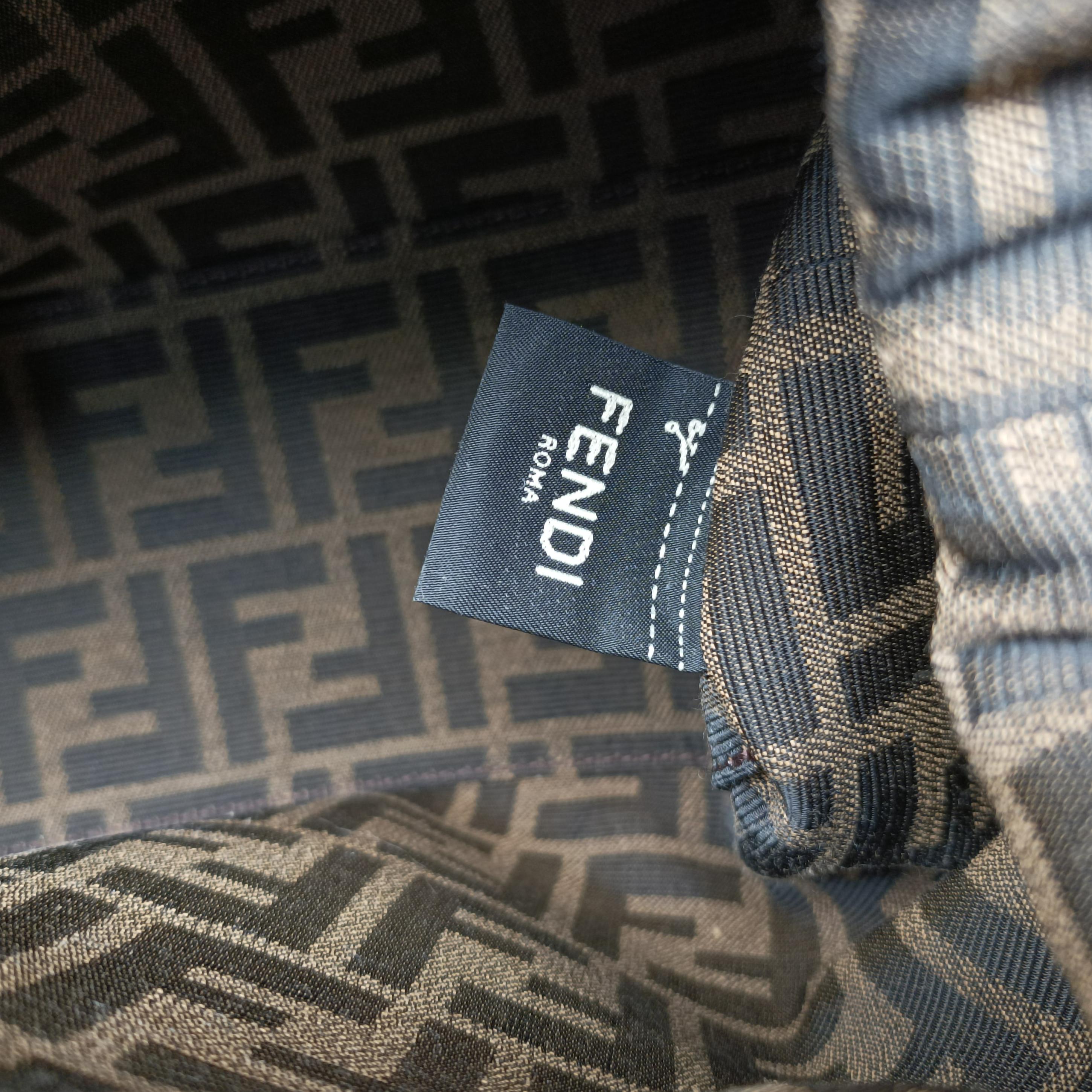 Pre-owned Fendi First middle White Leather 8BP127 shoulderbag | stylenewstar