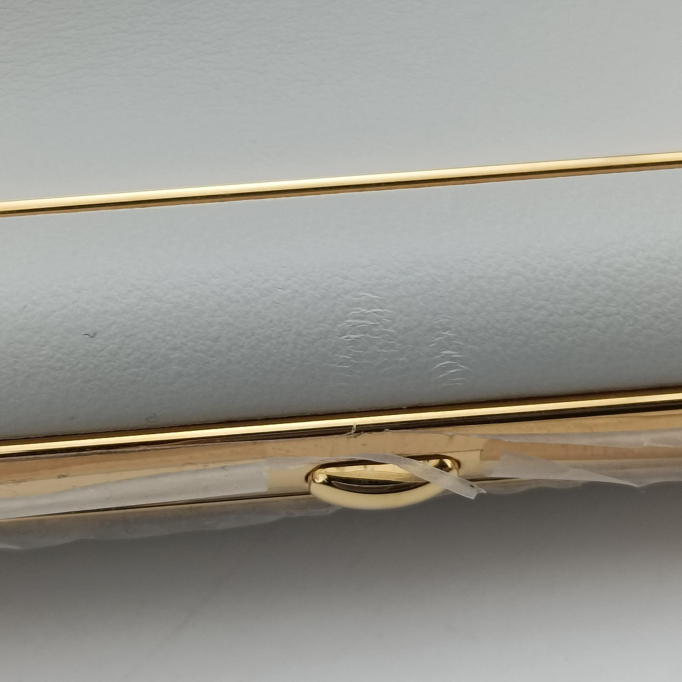 Pre-owned Fendi First middle White Leather 8BP127 shoulderbag | stylenewstar