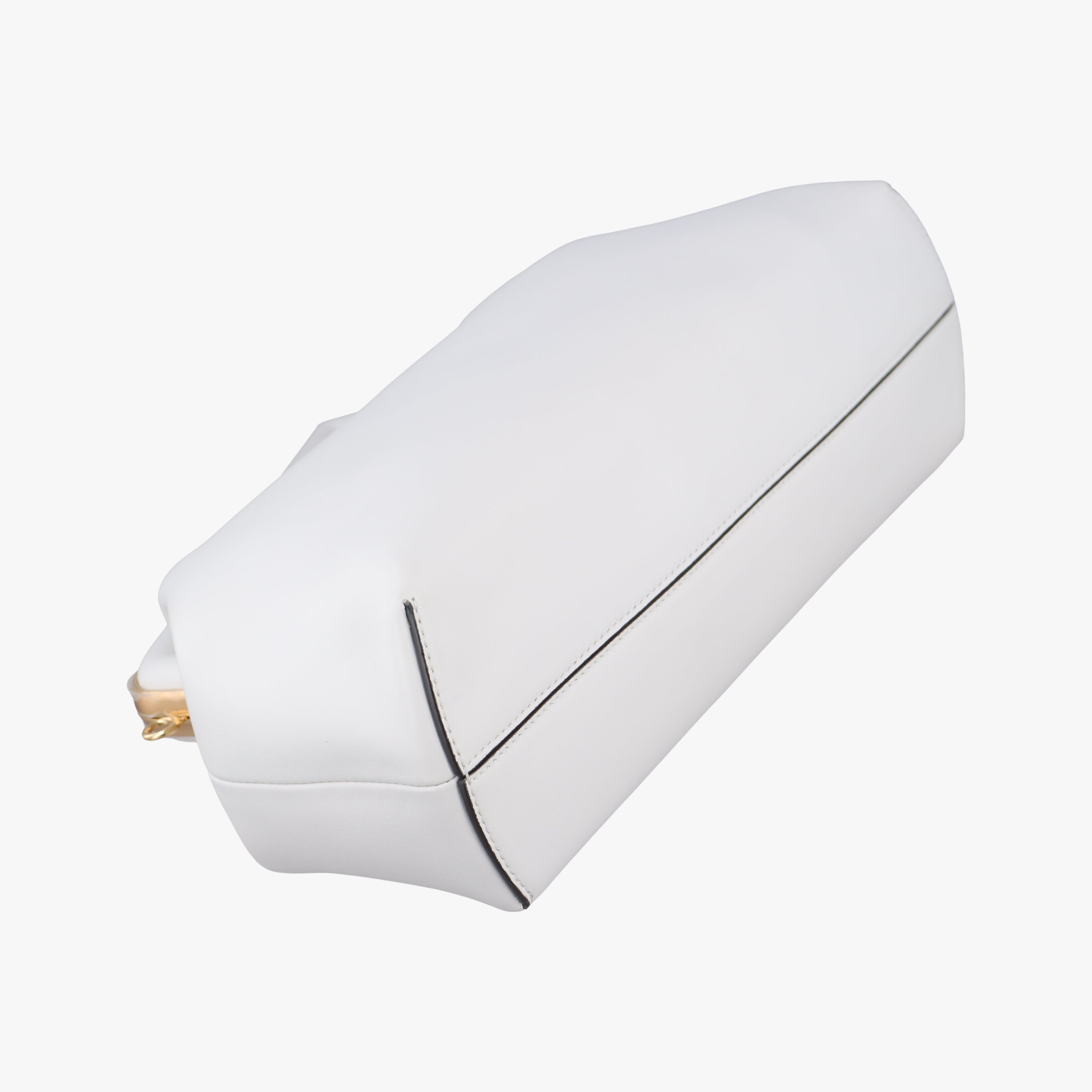 Pre-owned Fendi First middle White Leather 8BP127 shoulderbag | stylenewstar