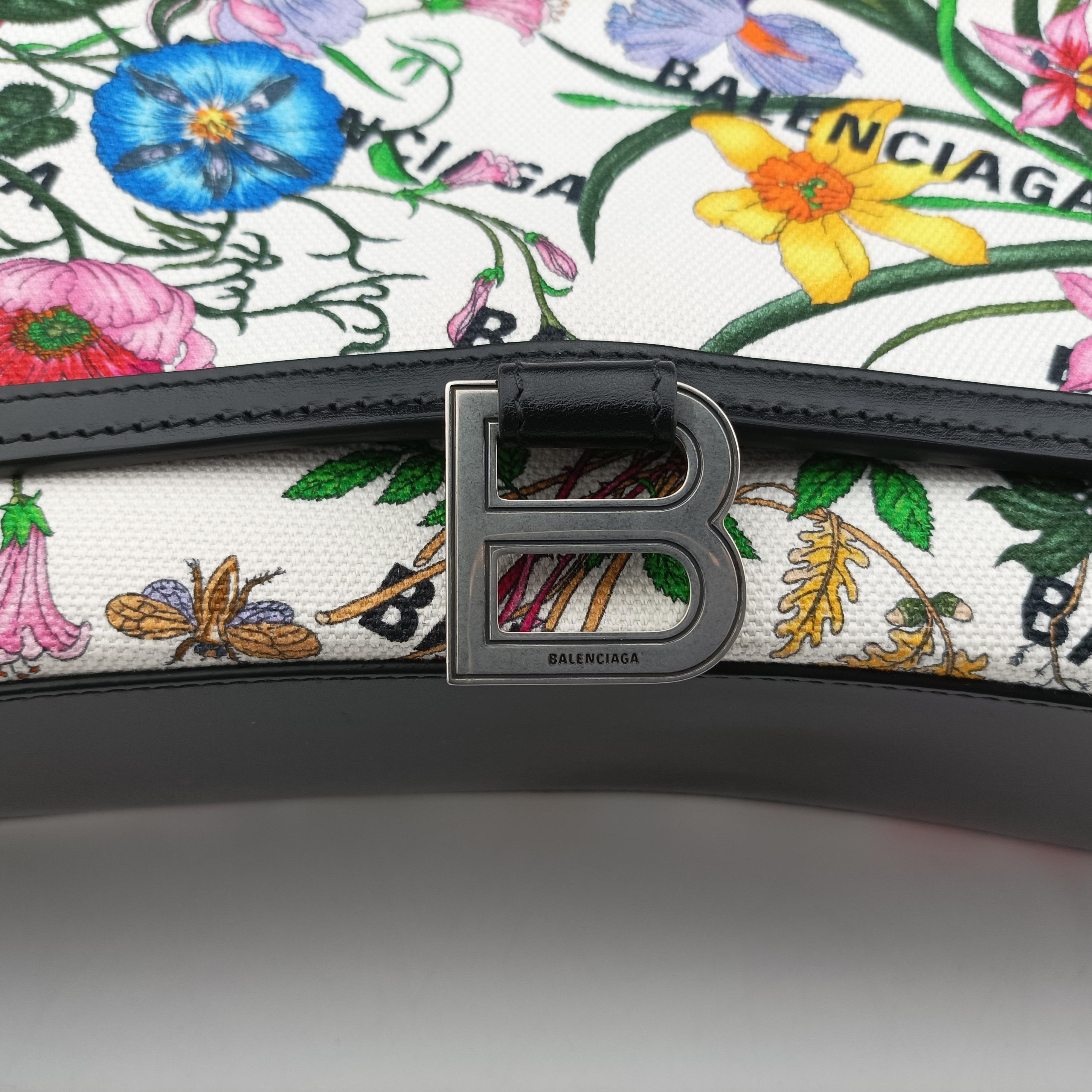 Secondhand Gucci Hacker Project Flora Multicolour Canvas × Leather 681696 shoulderbag | stylenewstar