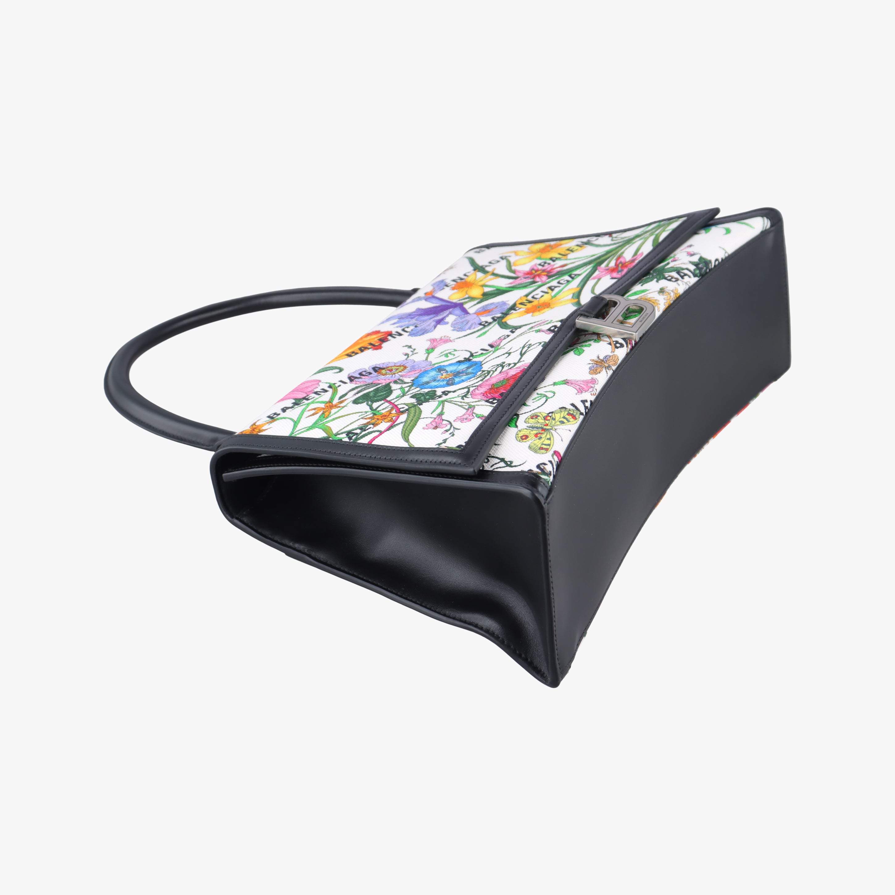 Secondhand Gucci Hacker Project Flora Multicolour Canvas × Leather 681696 shoulderbag | stylenewstar