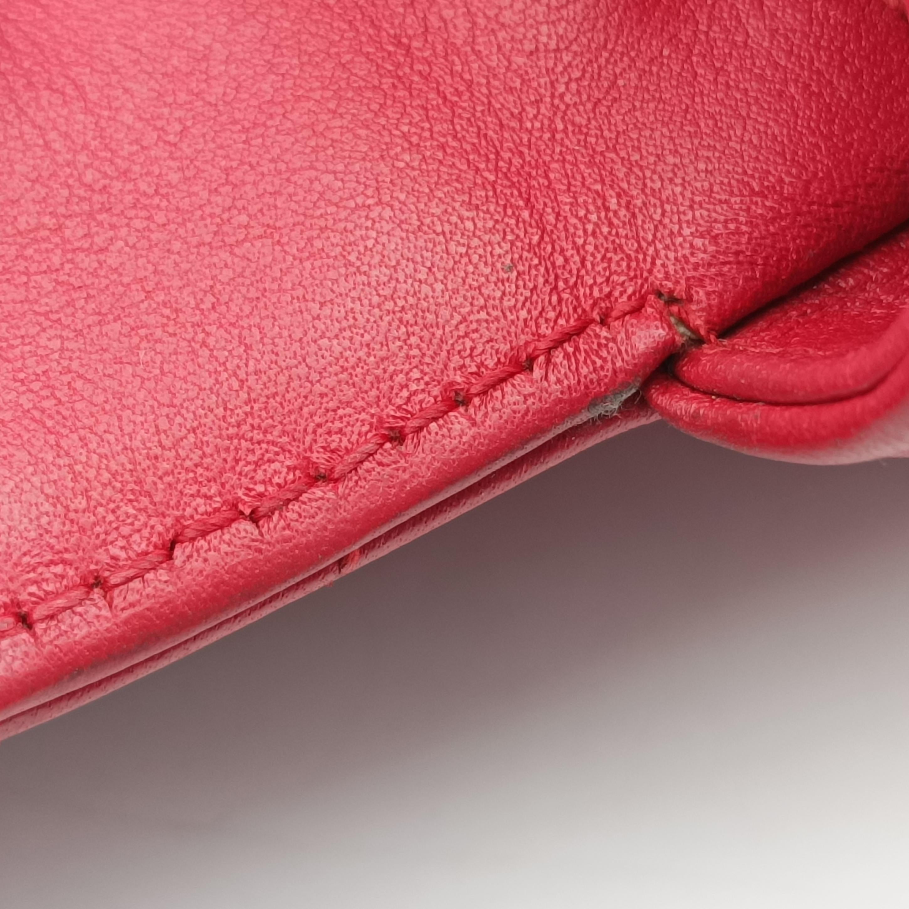 Pre-owned Gucci GG Marmont Red Leather 476433 shoulderbag | stylenewstar